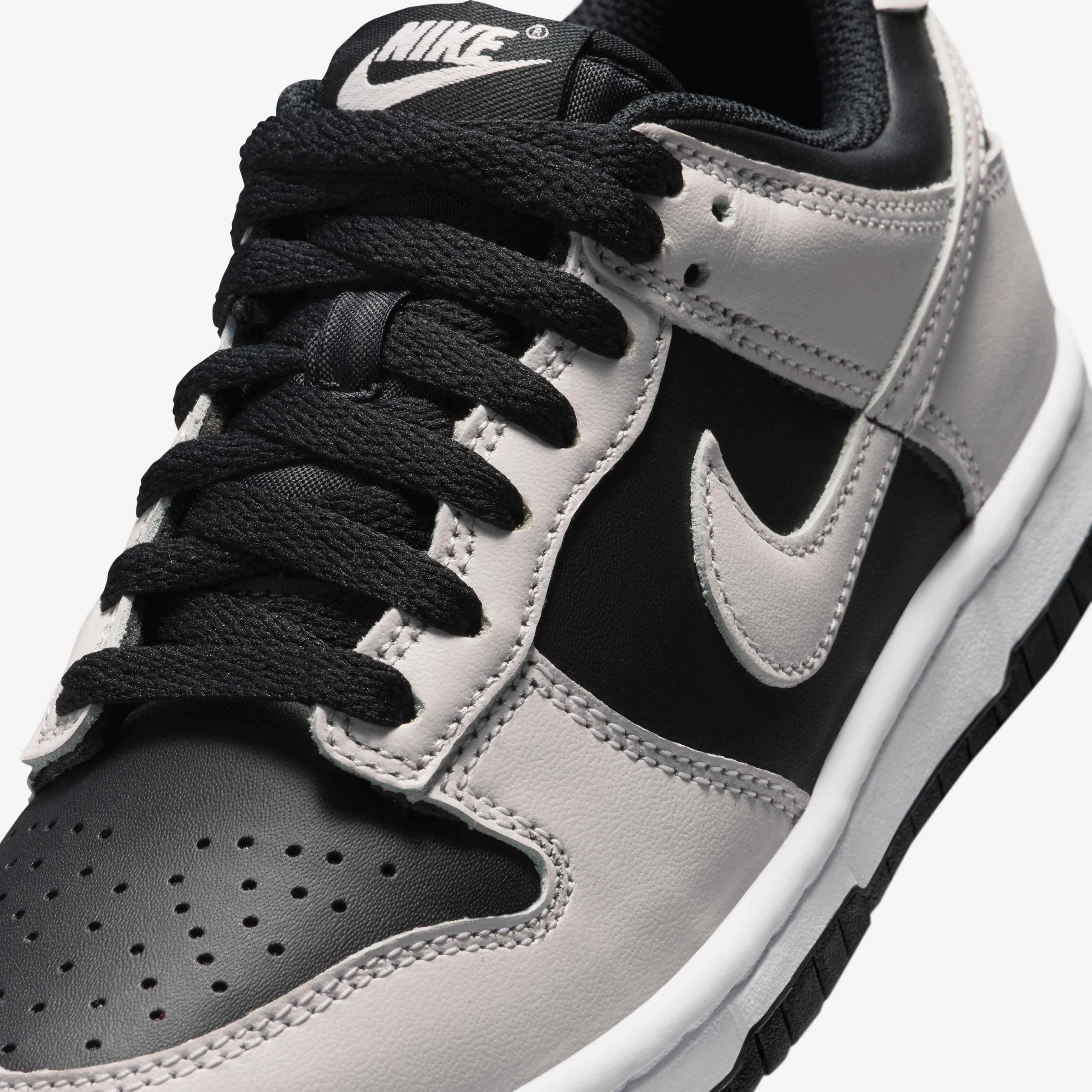 Nike Dunk Low image number 6