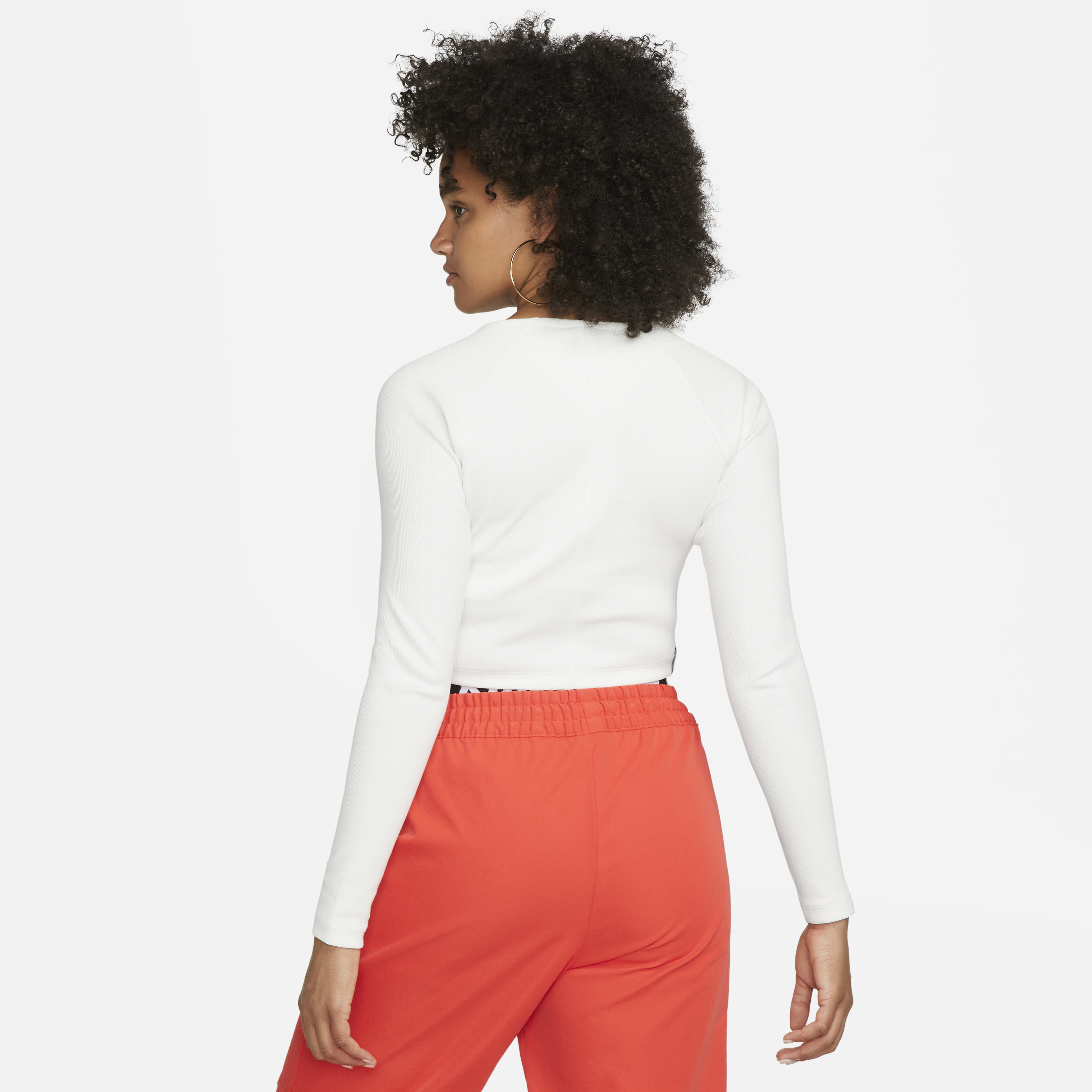 نايكي سبورتسوير image number 1