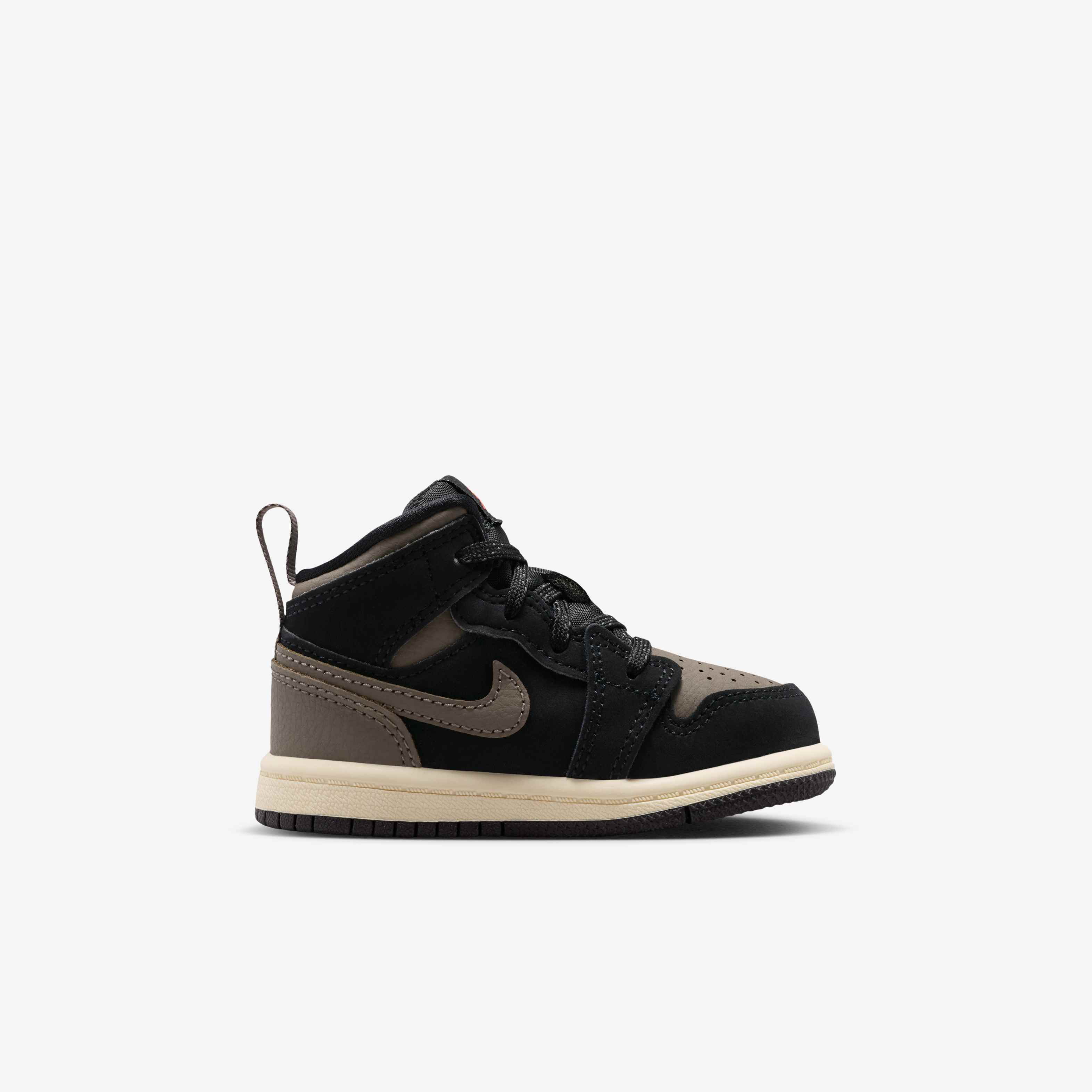 Jordan 1 Mid SE image number 2
