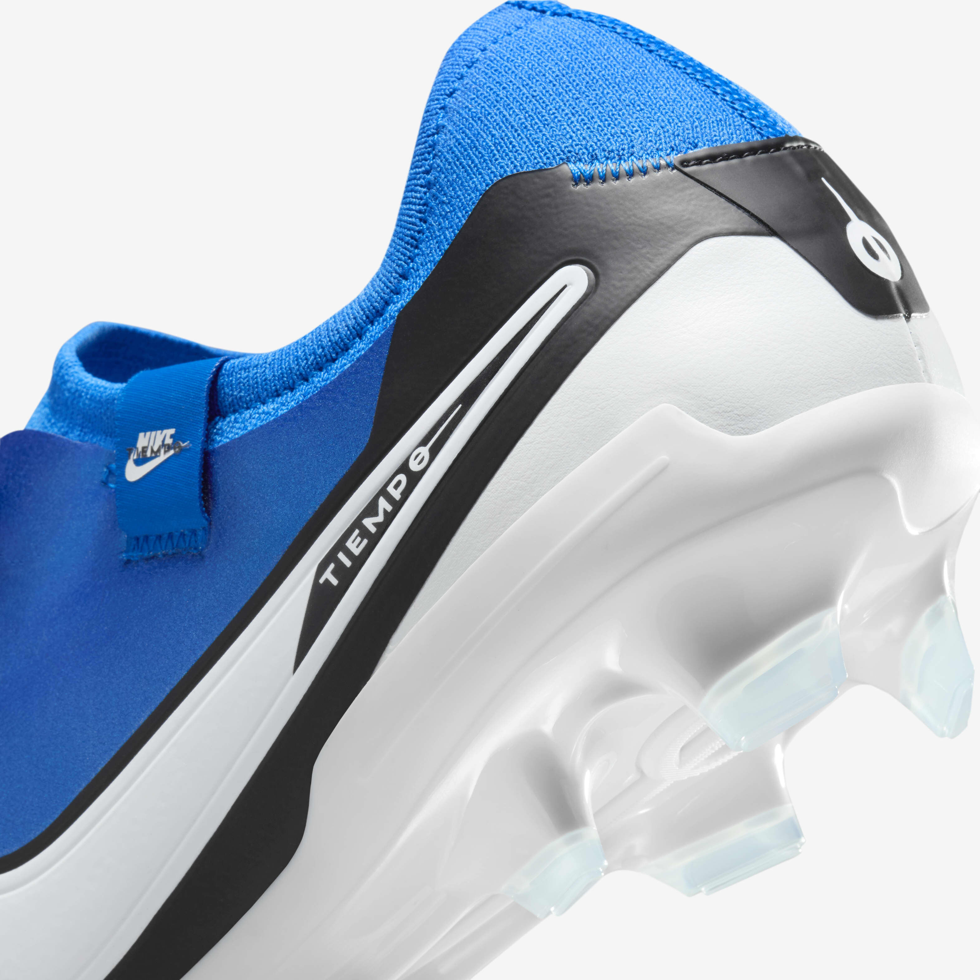 Nike Tiempo Legend 10 Pro image number 8