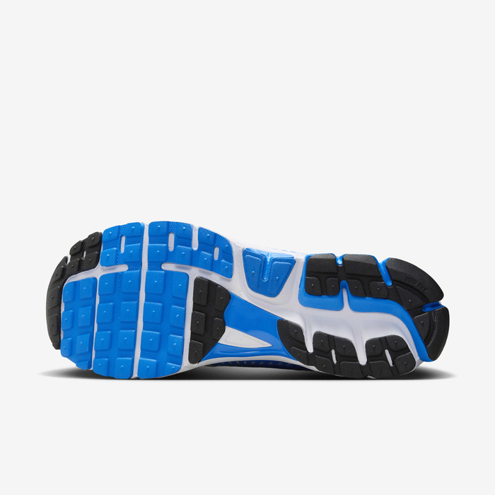 نايكي زووم فوميرو 5 image number 1 نايكي زووم فوميرو 5 image number 1