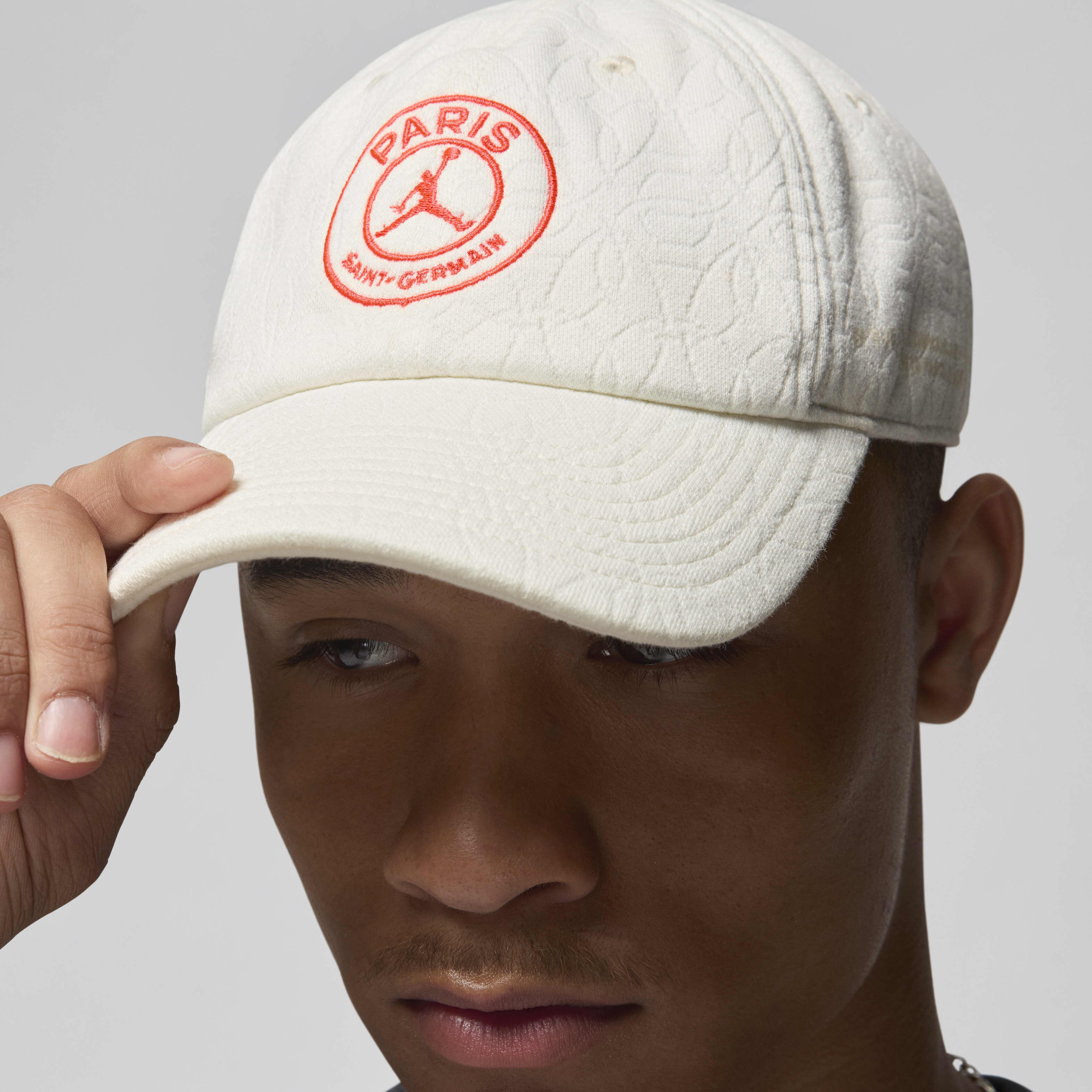 PSG Club image number 5