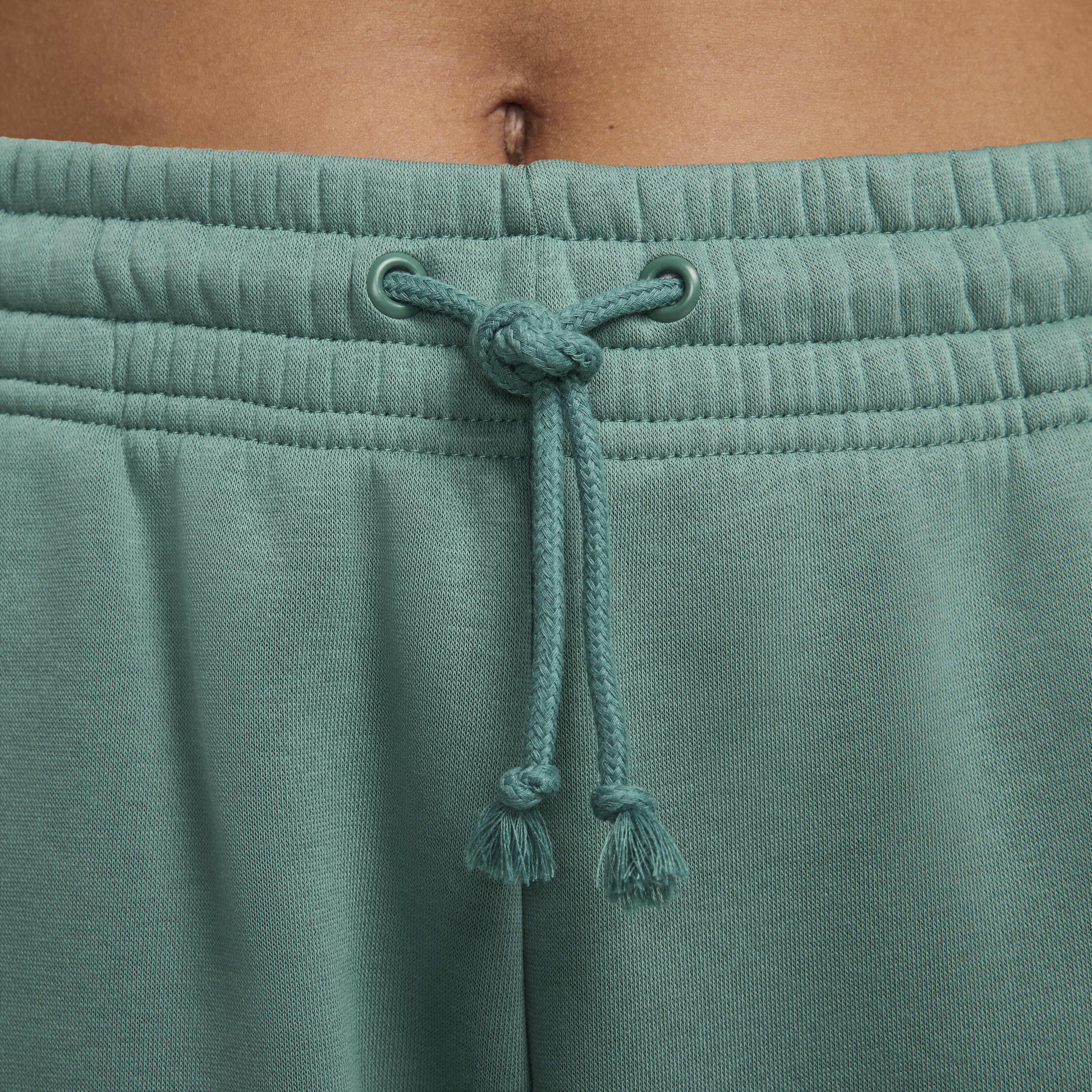 نايكي سبورتسوير فينيكس فليس image number 2