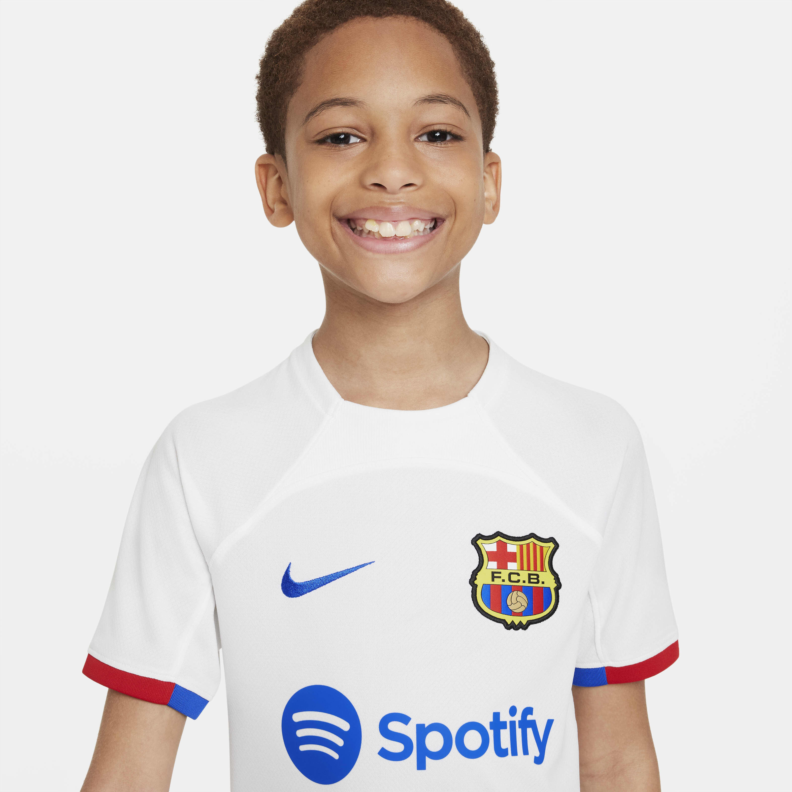 F.C. Barcelona 2023/24 Stadium Away image number 2