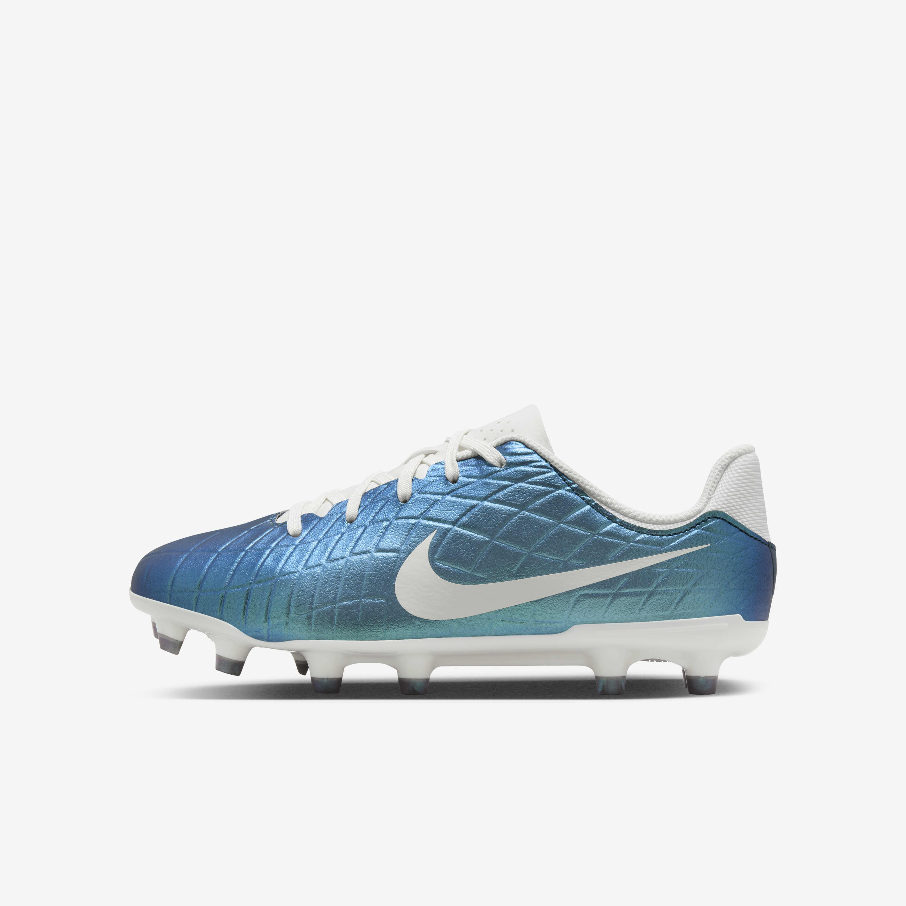 Buy Nike Jr. Tiempo Emerald Legend 10 Academy Younger Older Kids MG Low Top Football Boot Nike Qatar Official