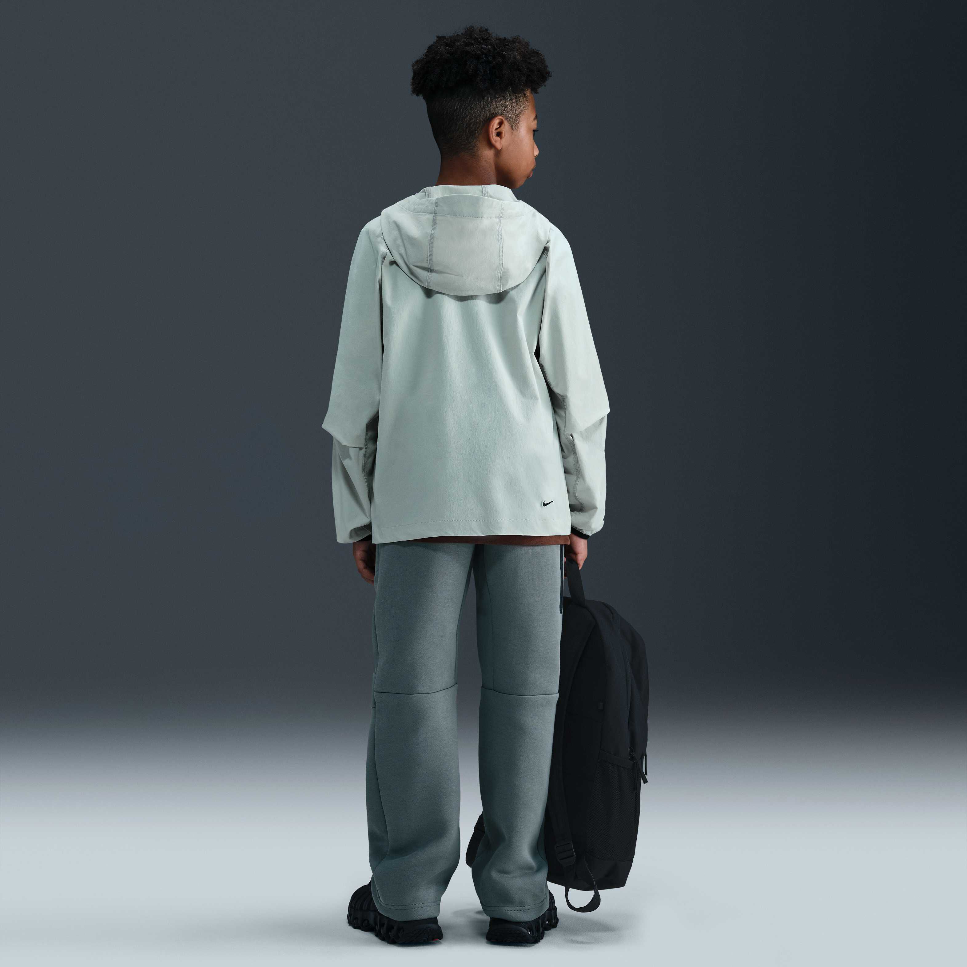 Nike Tech image number 4