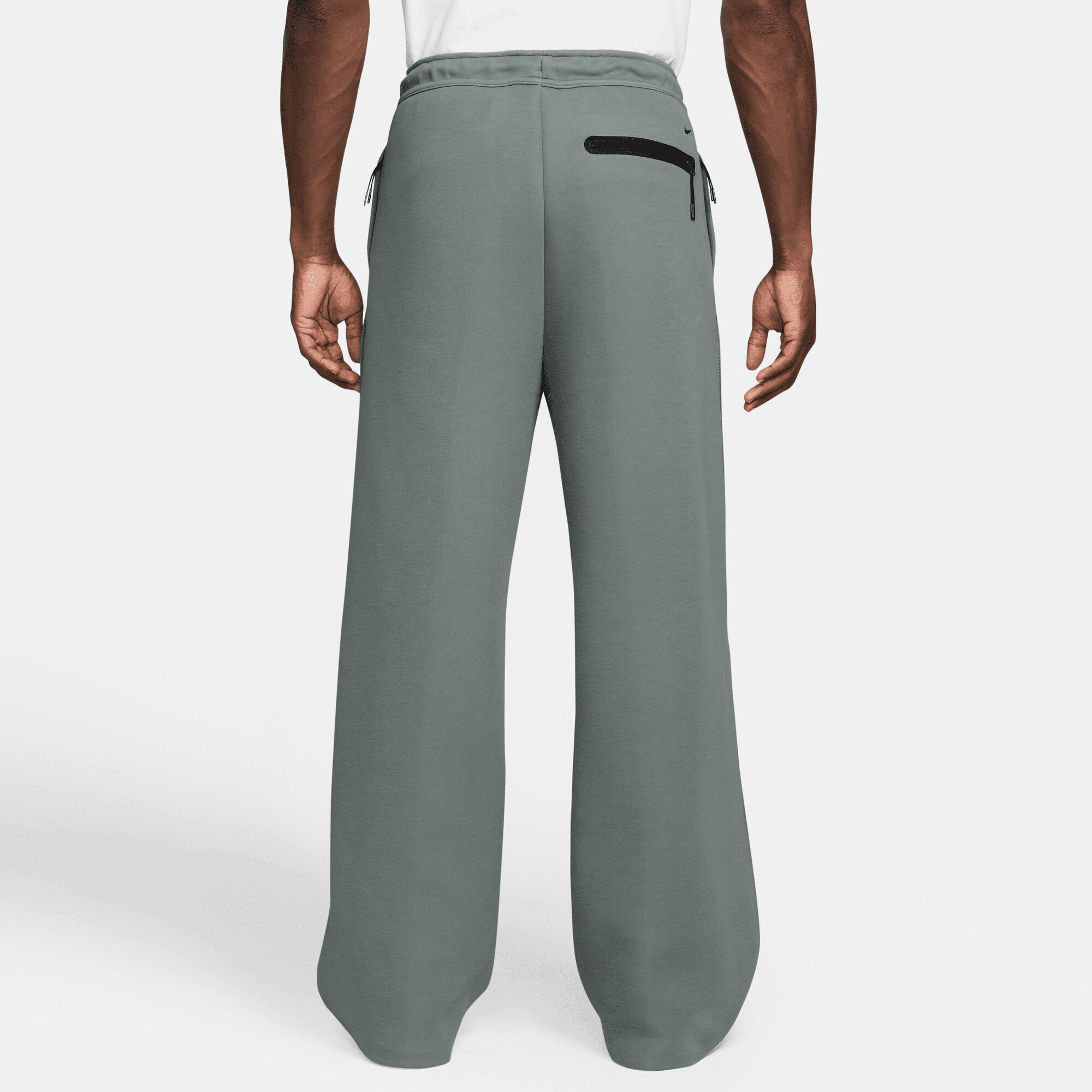 نايكي تك image number 1