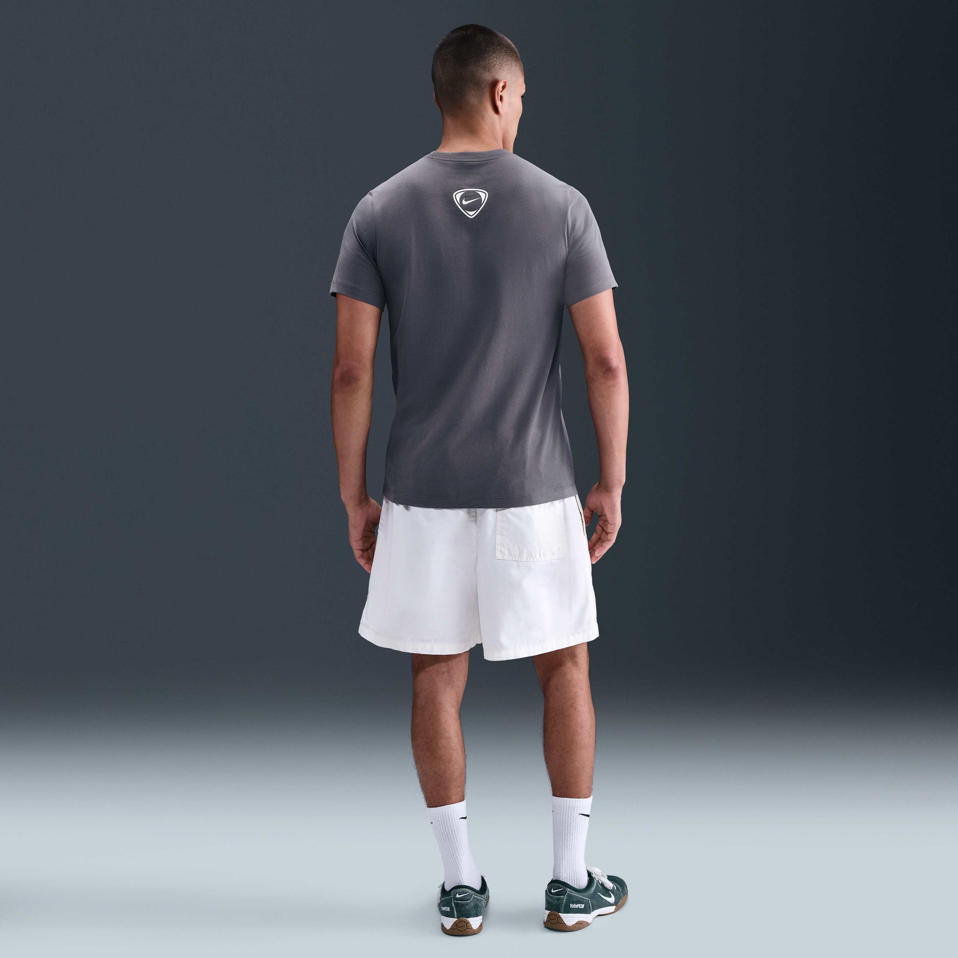 نايكي توتال 90 image number 4