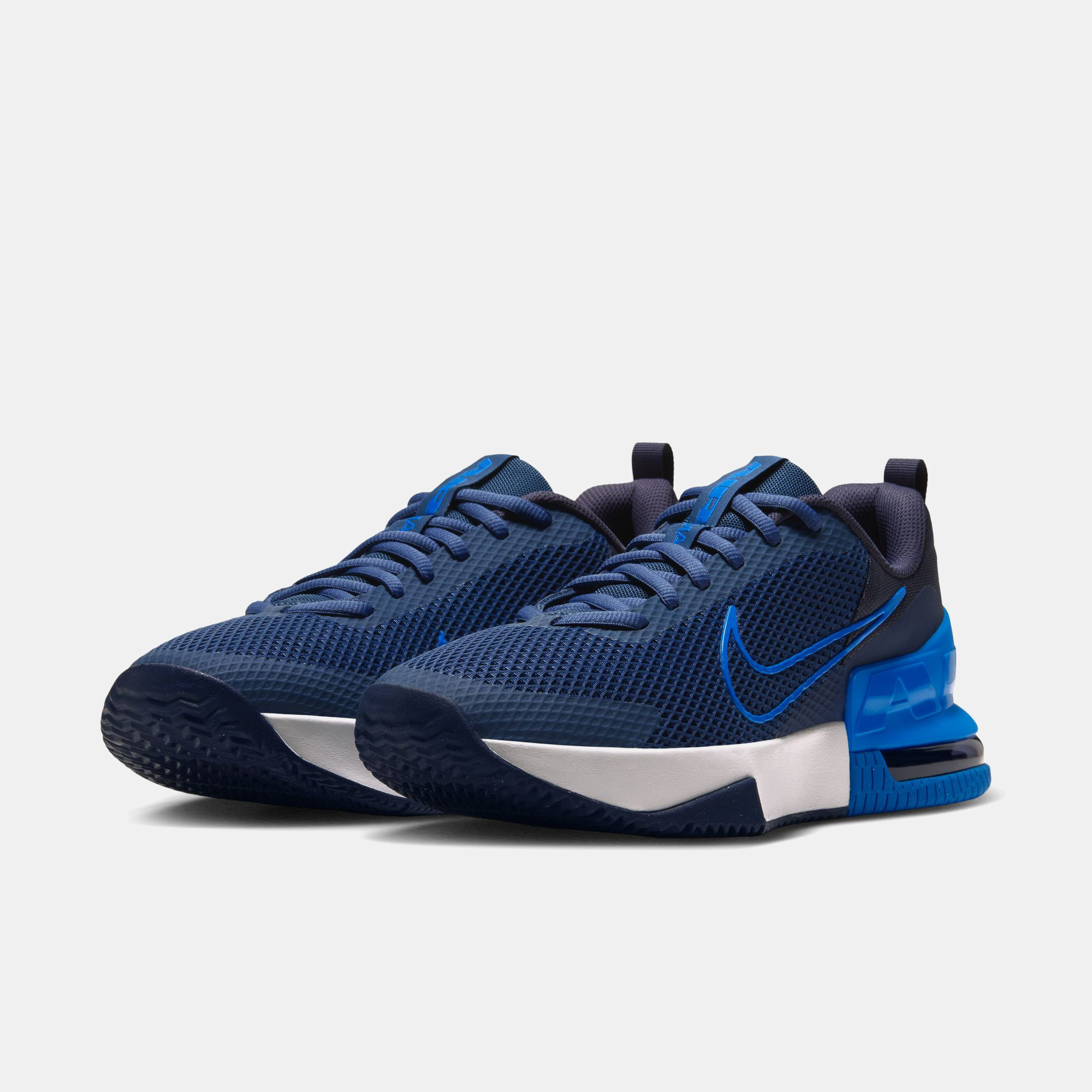 Nike Air Max Alpha Trainer 6 image number 2