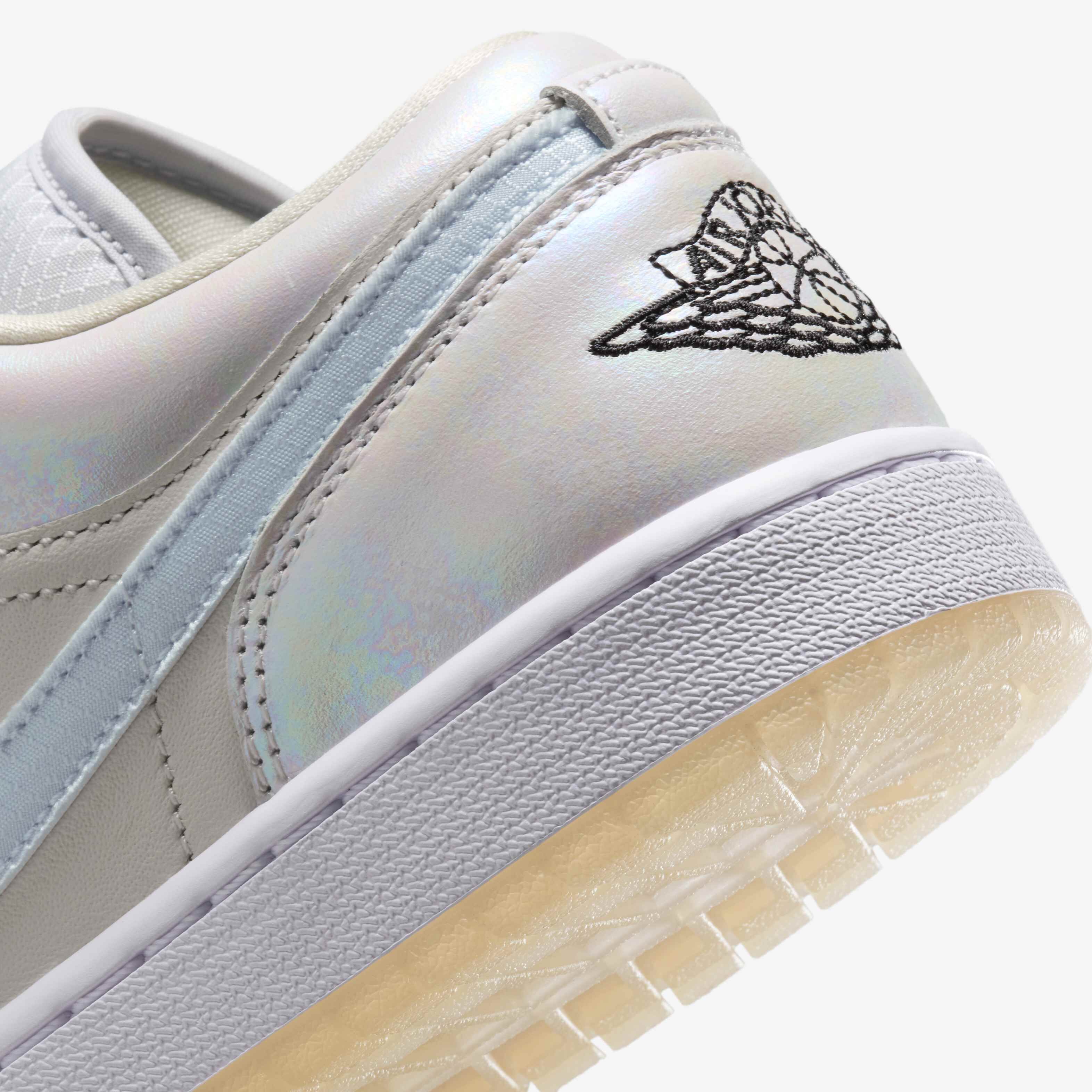 اير جوردن 1 لو اس اي "LNY" image number 7