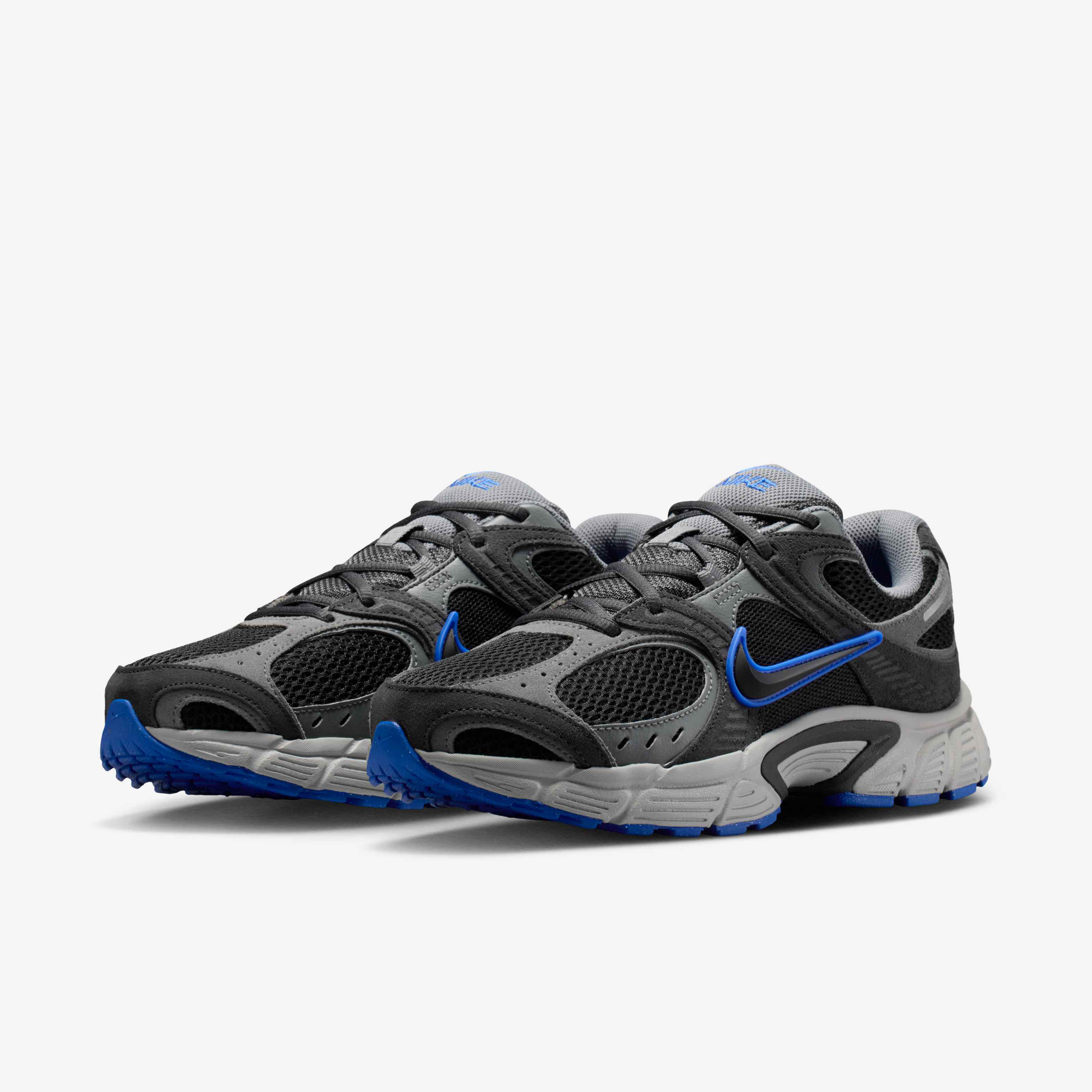 Nike V5 RNR Suede image number 4