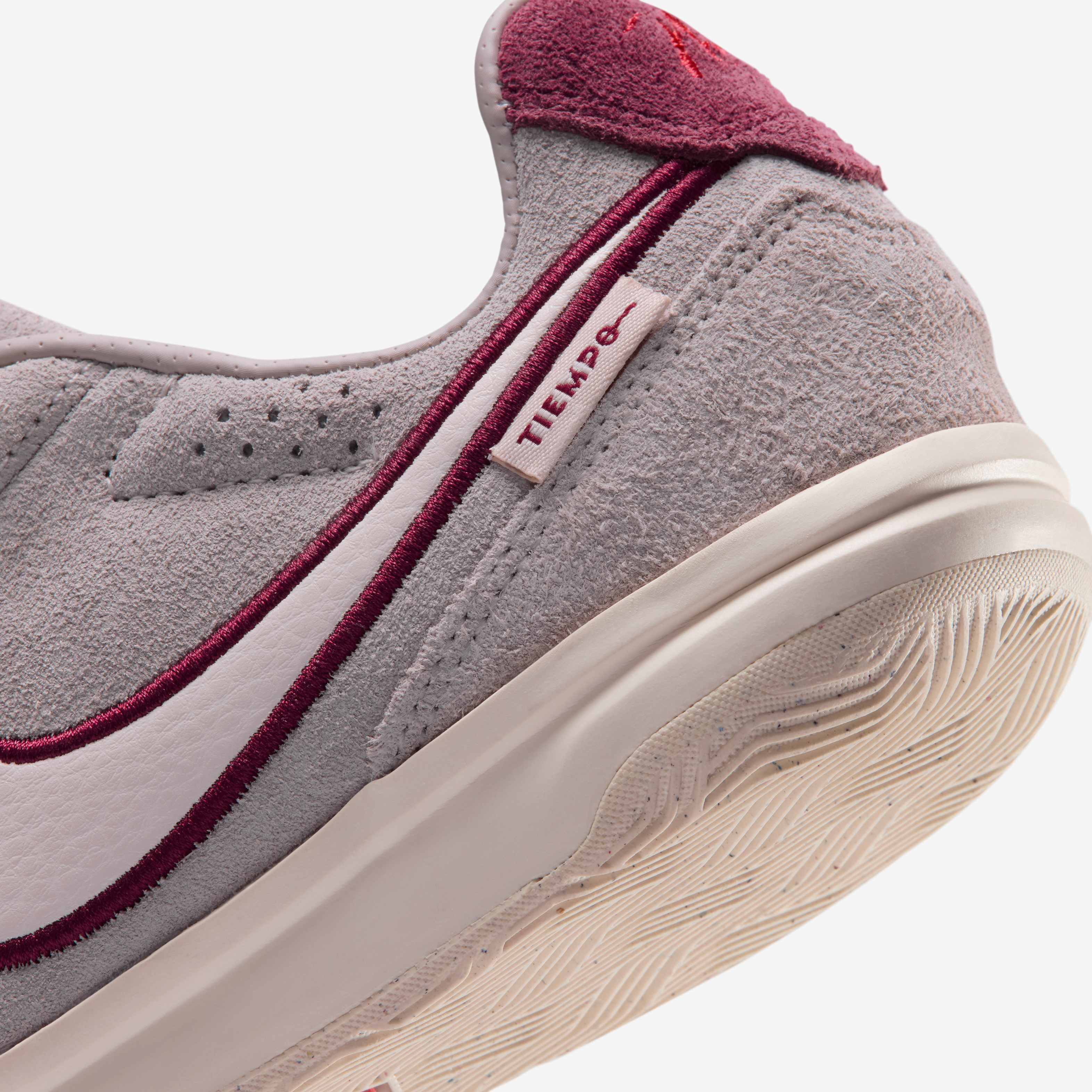 نايكي جونيور تيمبو ستريتجاتو PRM image number 7