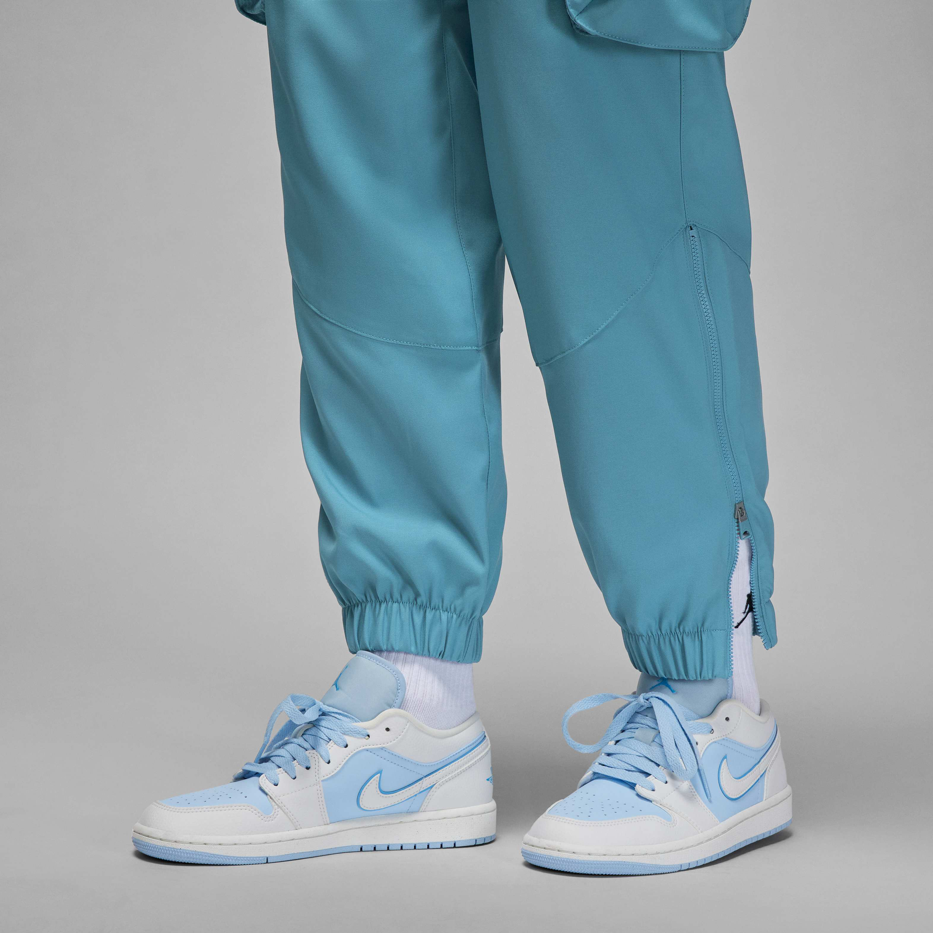 جوردن سبورت تانل image number 4