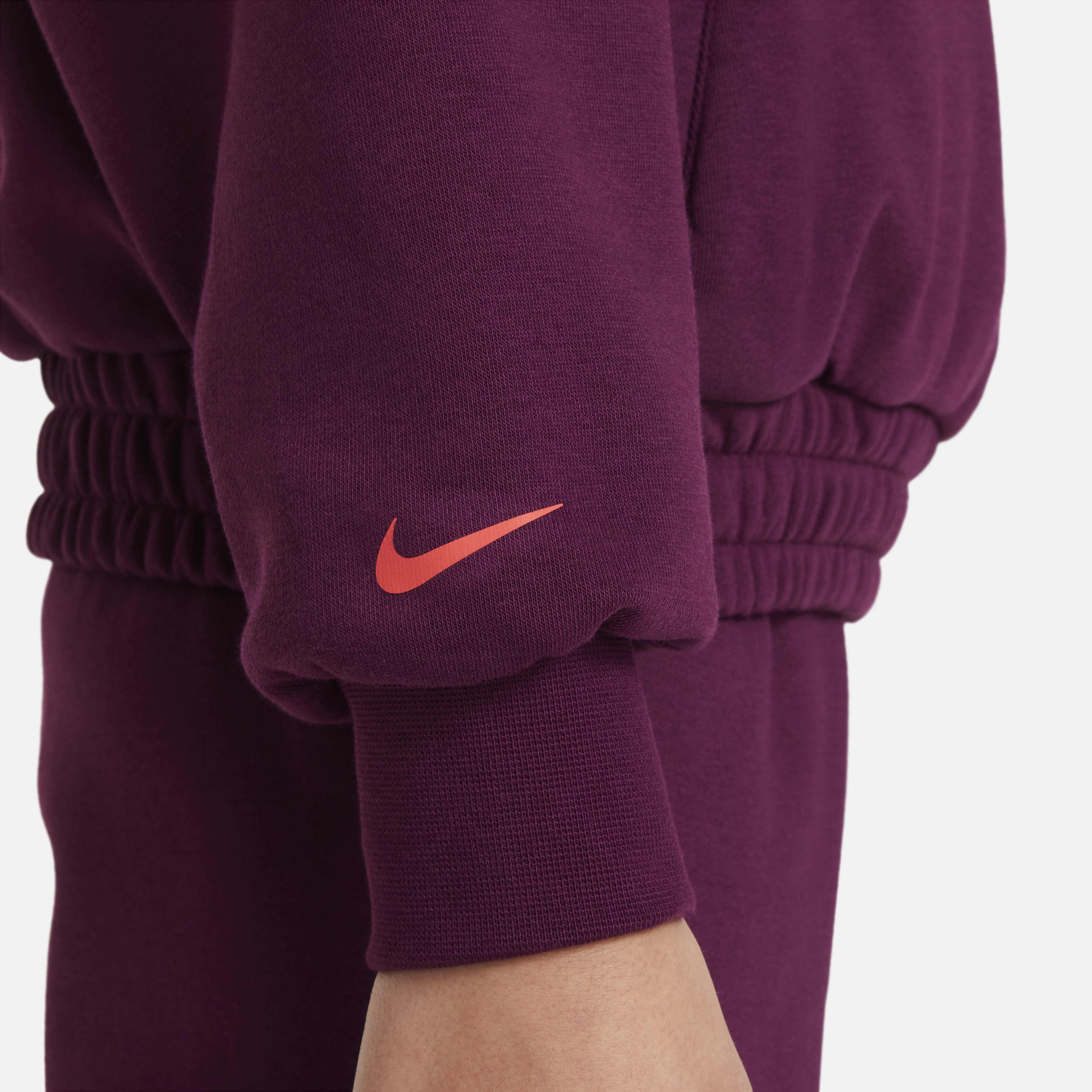 LeBron image number 4