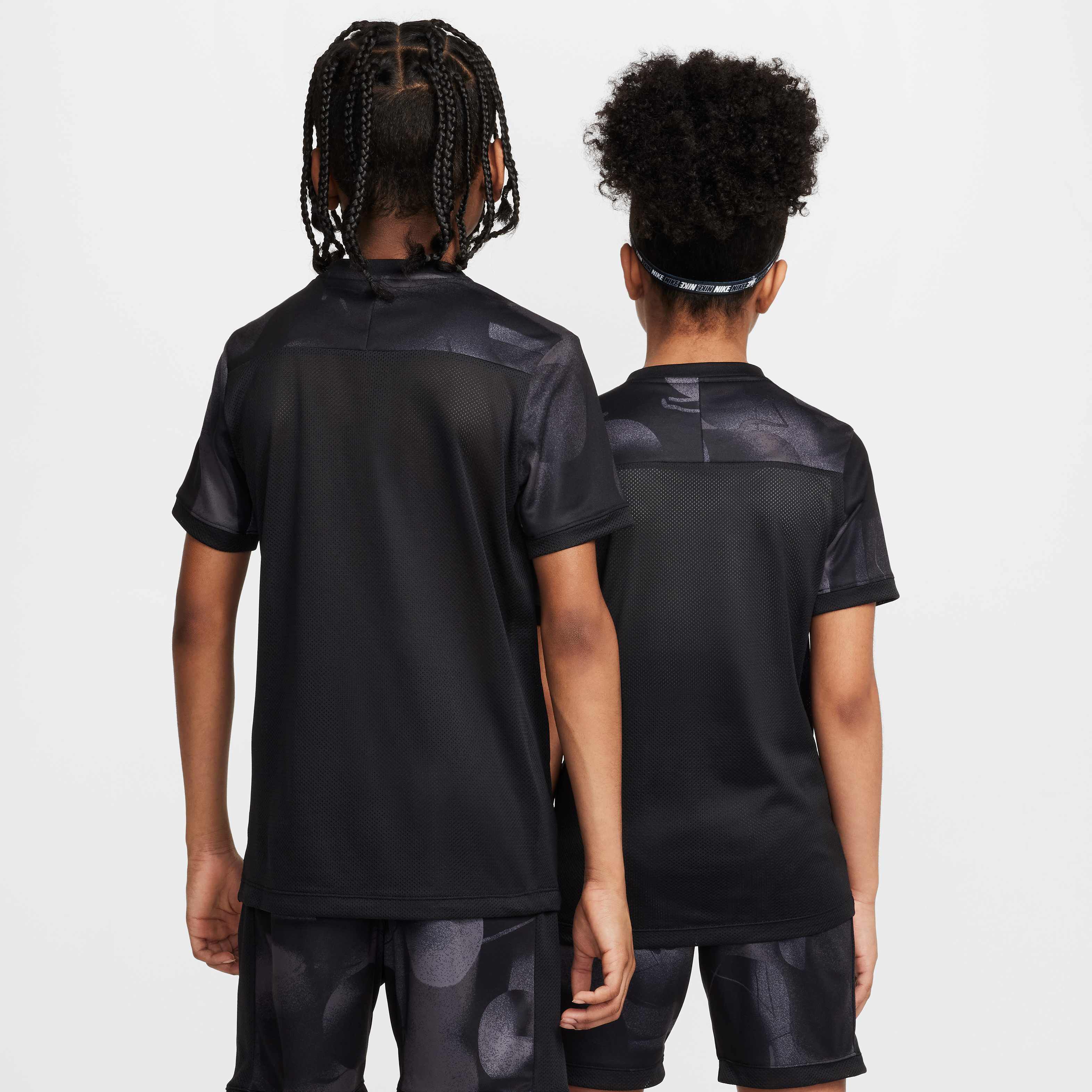 نايكي أكاديمي بلس image number 1