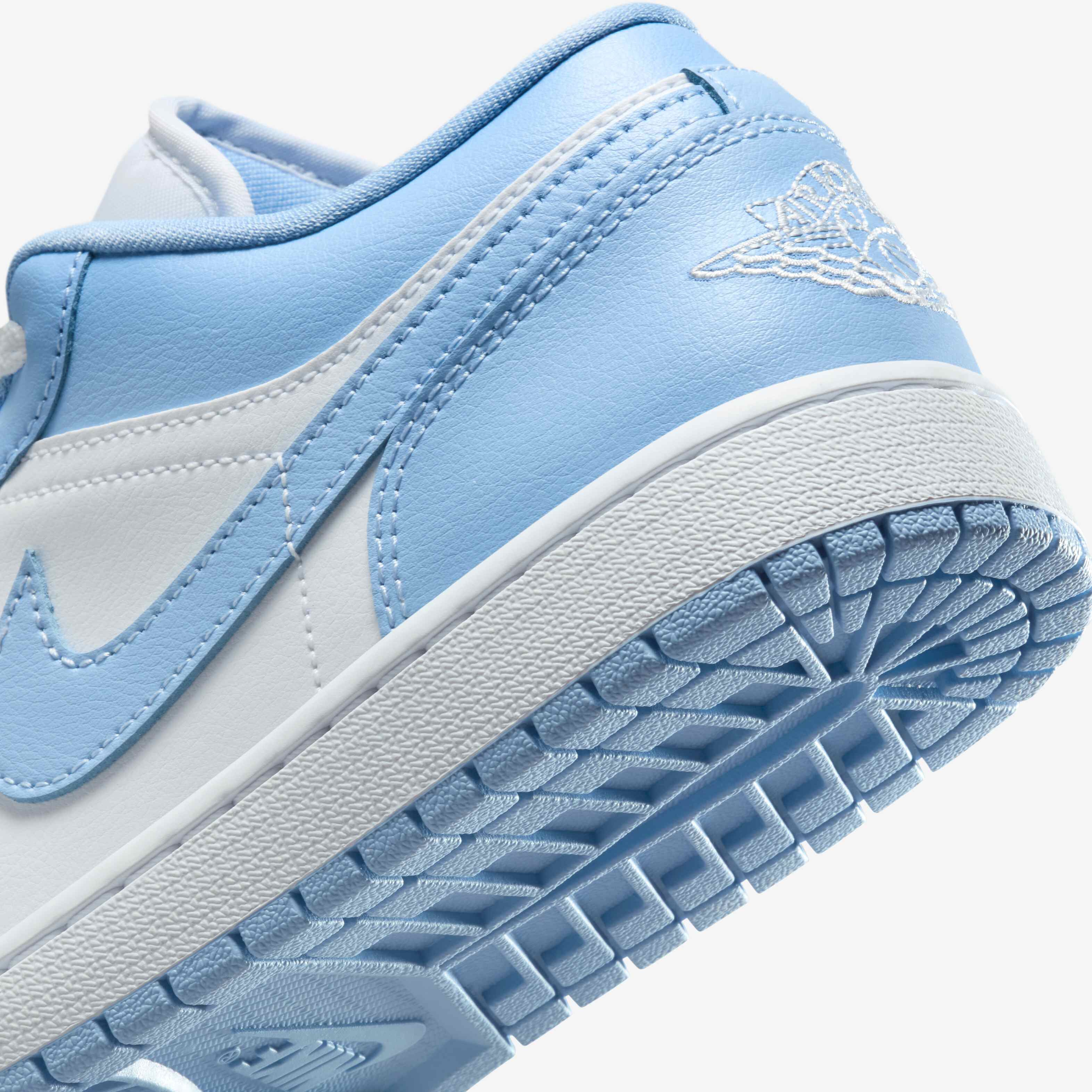 Air Jordan 1 Low image number 7