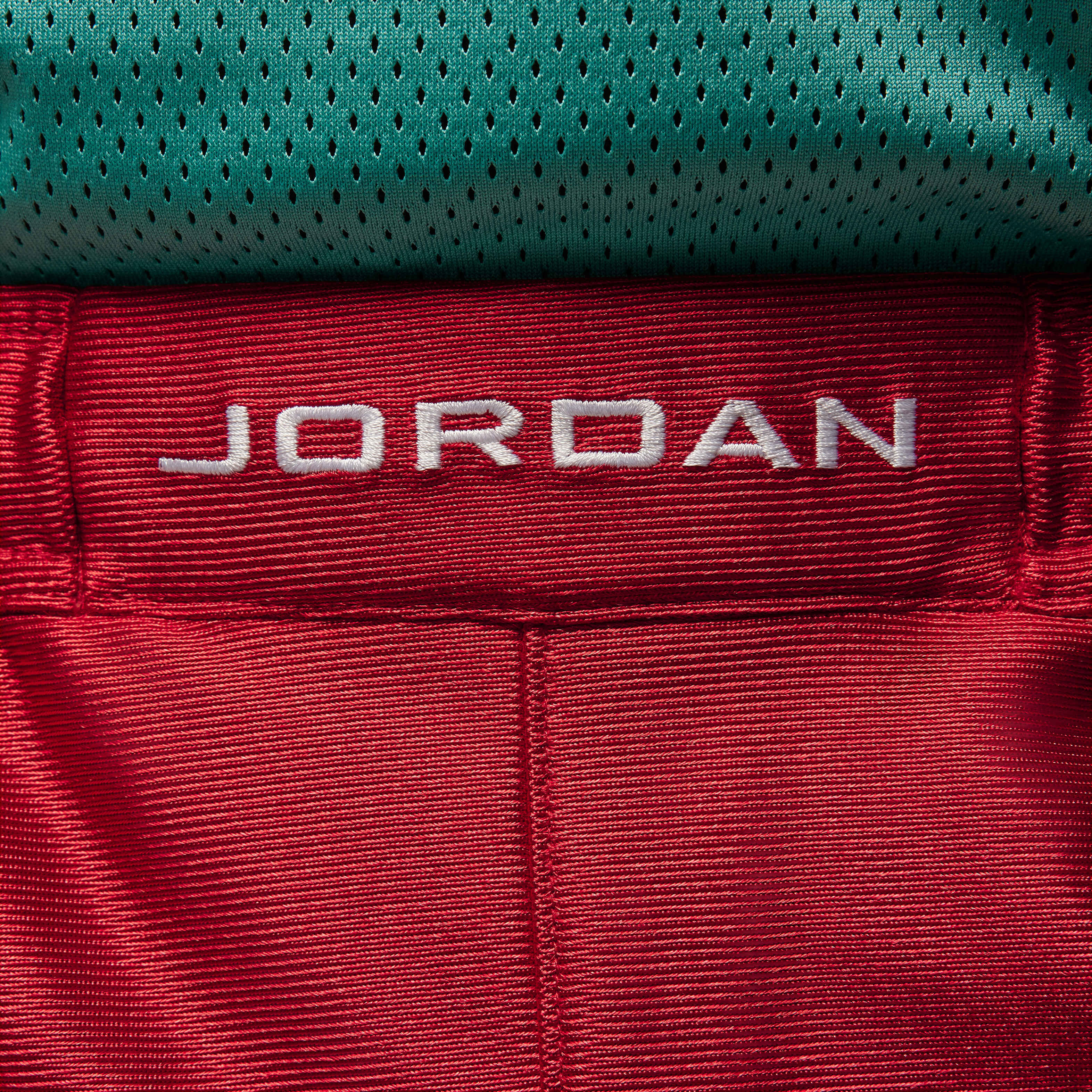 Jordan Brooklyn Cat Scratch image number 4