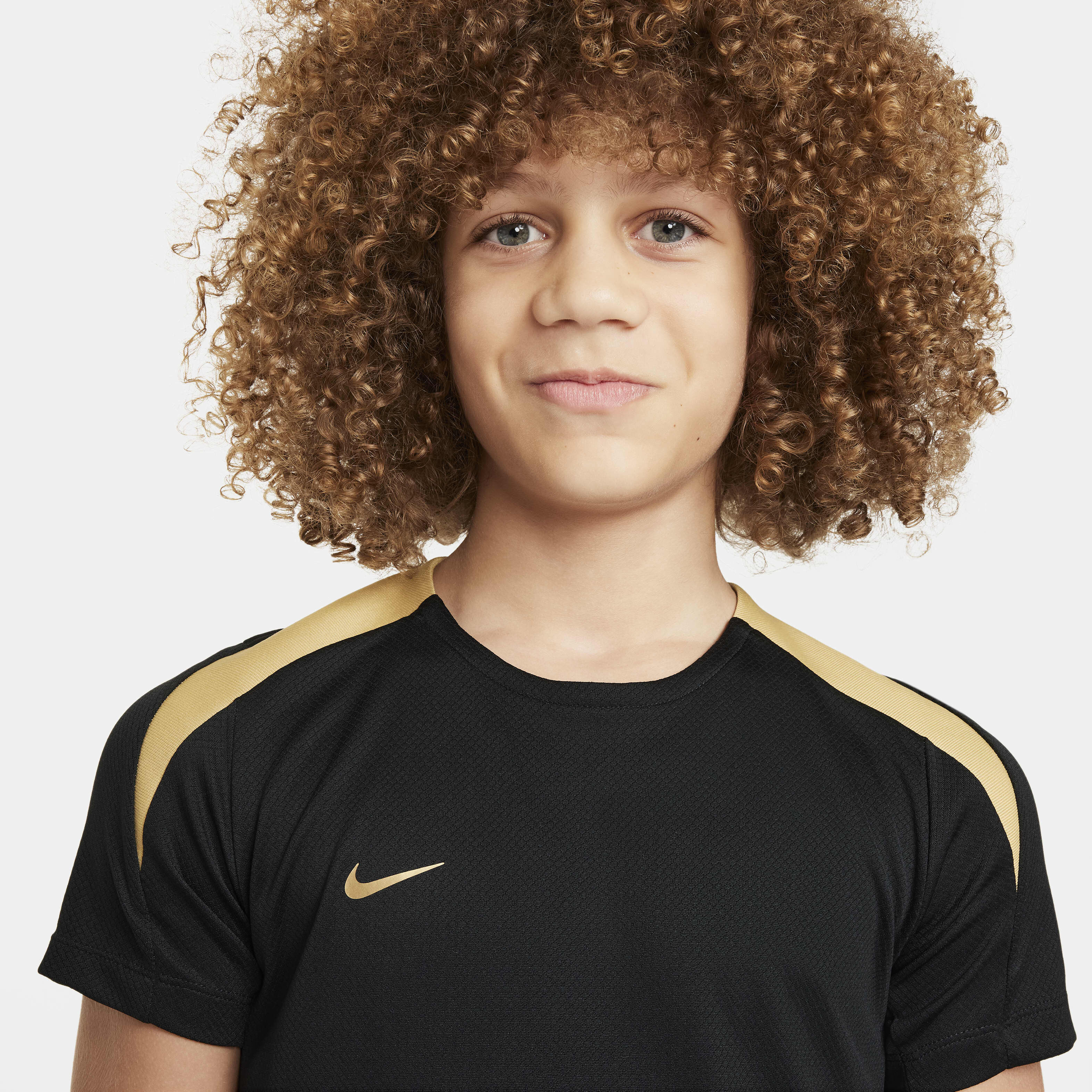 Nike Dri-FIT Strike image number 2