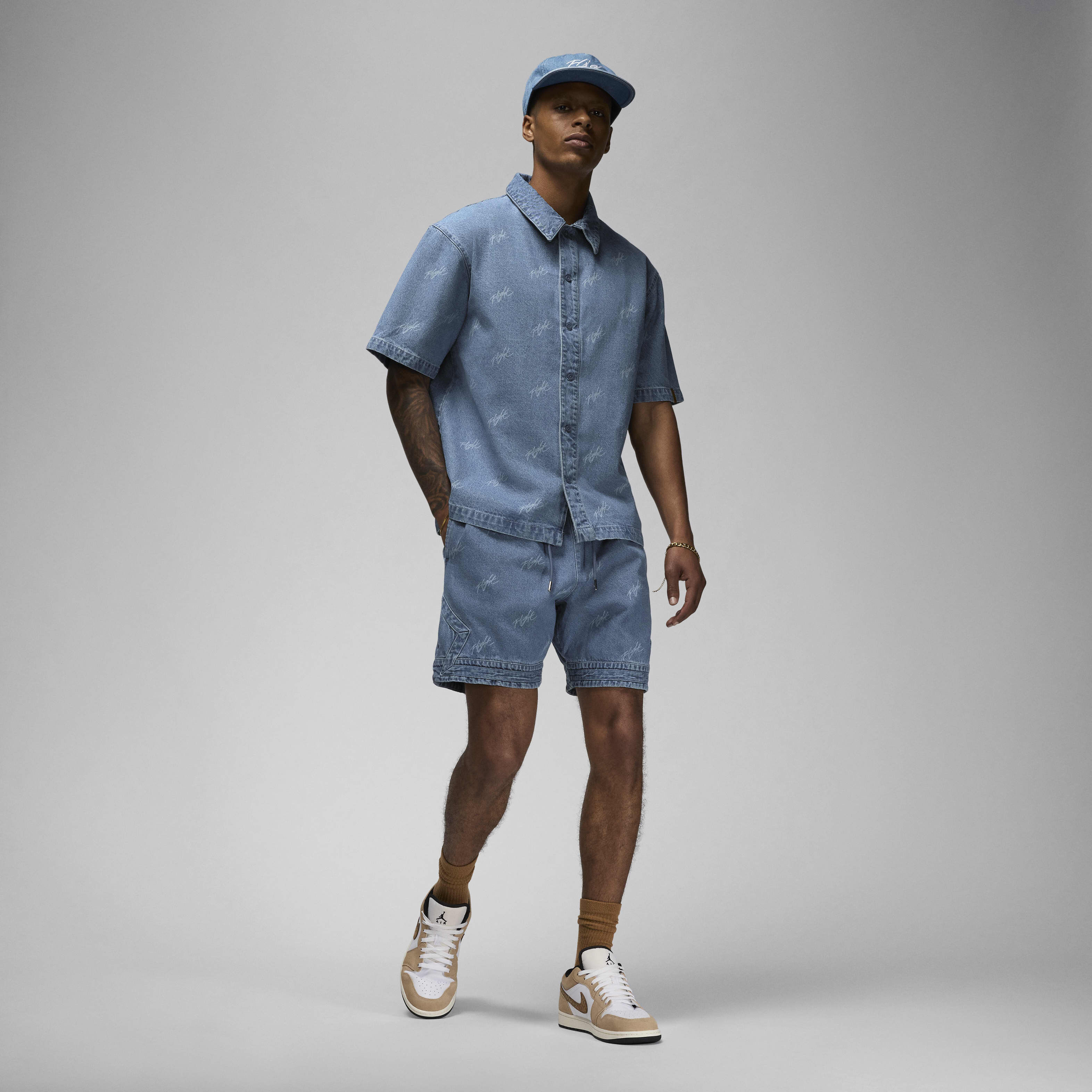 ウェア NIKE JORDAN BRAND DENIM AOP SHORT XL 新品】XL NIKE JORDAN BRAND DENIM AOP SHORT ナイキ ジョーダン