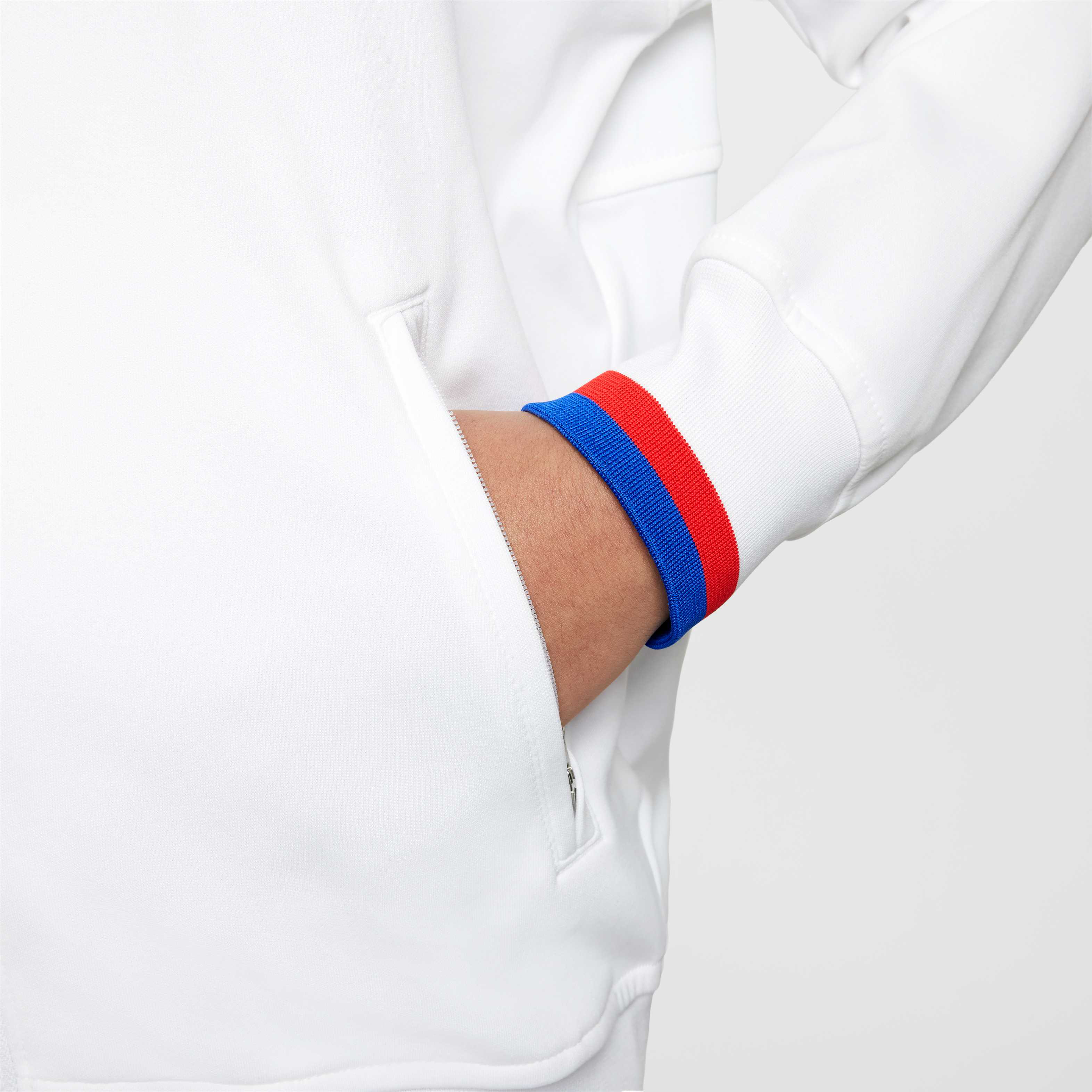 England Academy Pro Home image number 5