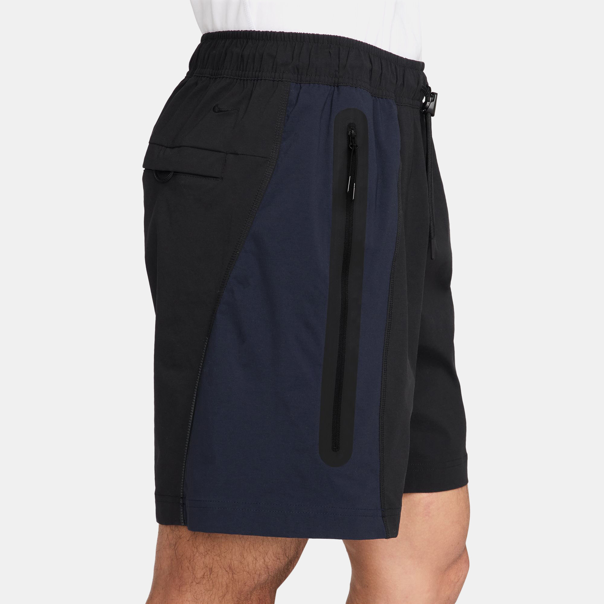 نايكي تك image number 2