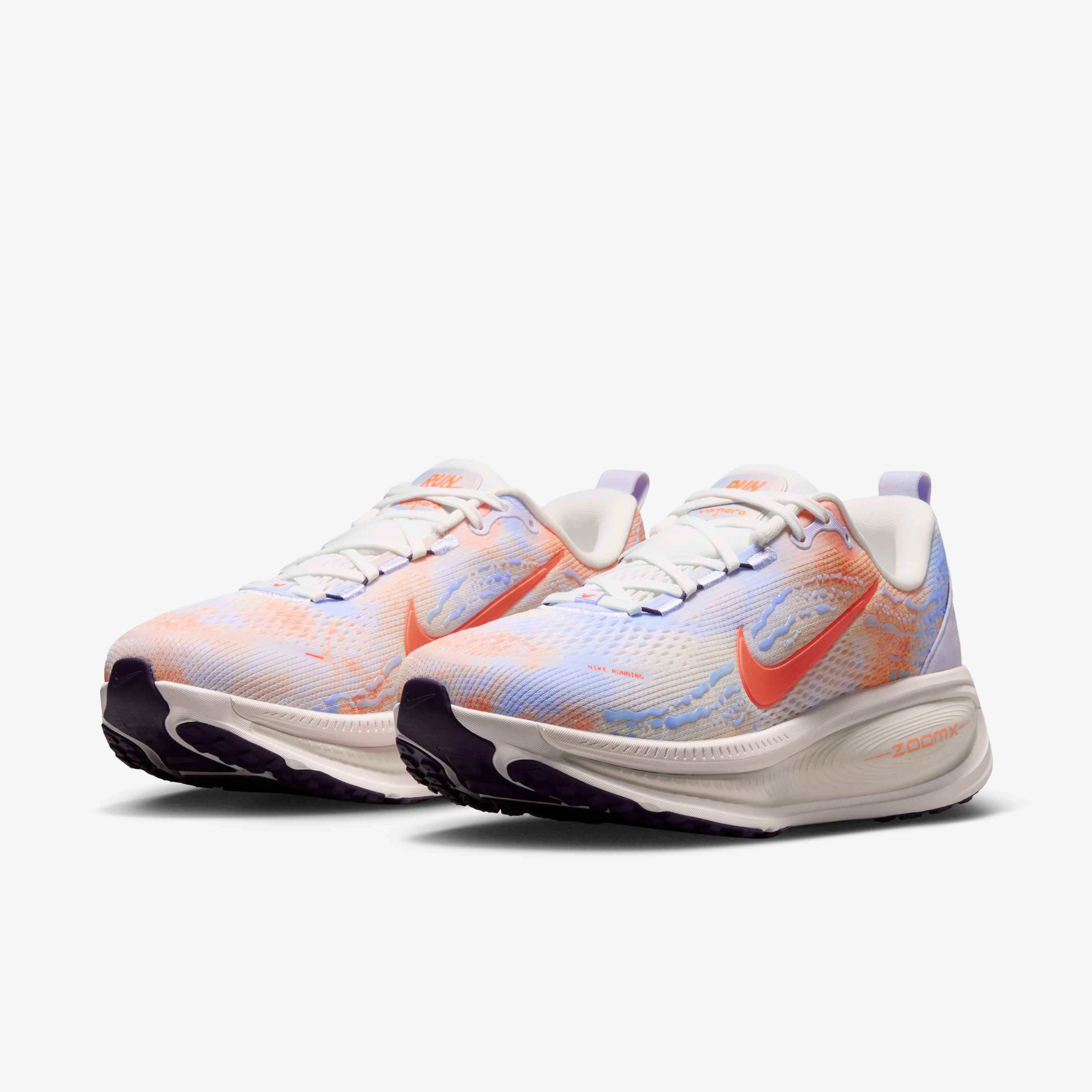 Nike Vomero 18 image number 4
