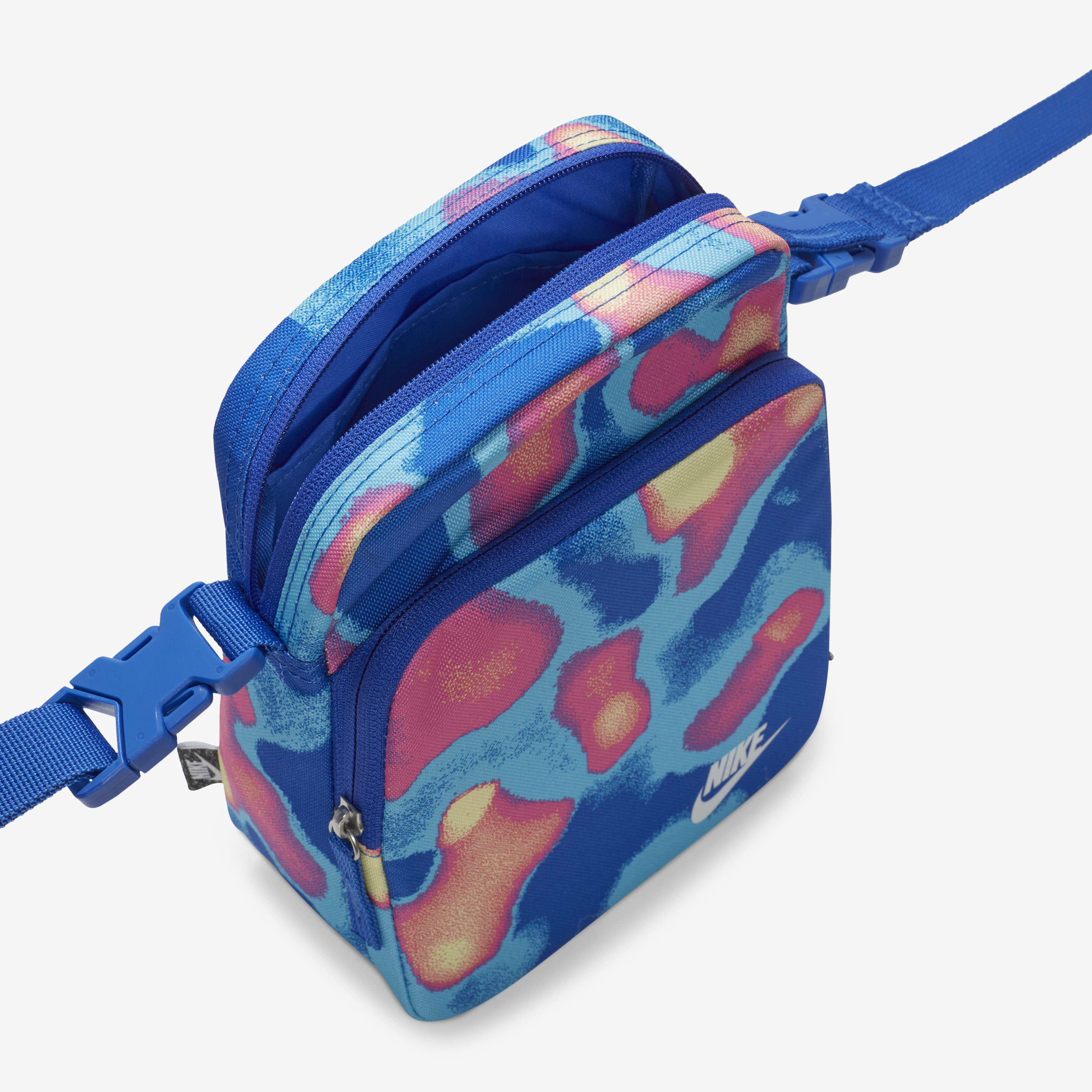 Nike Heritage image number 4