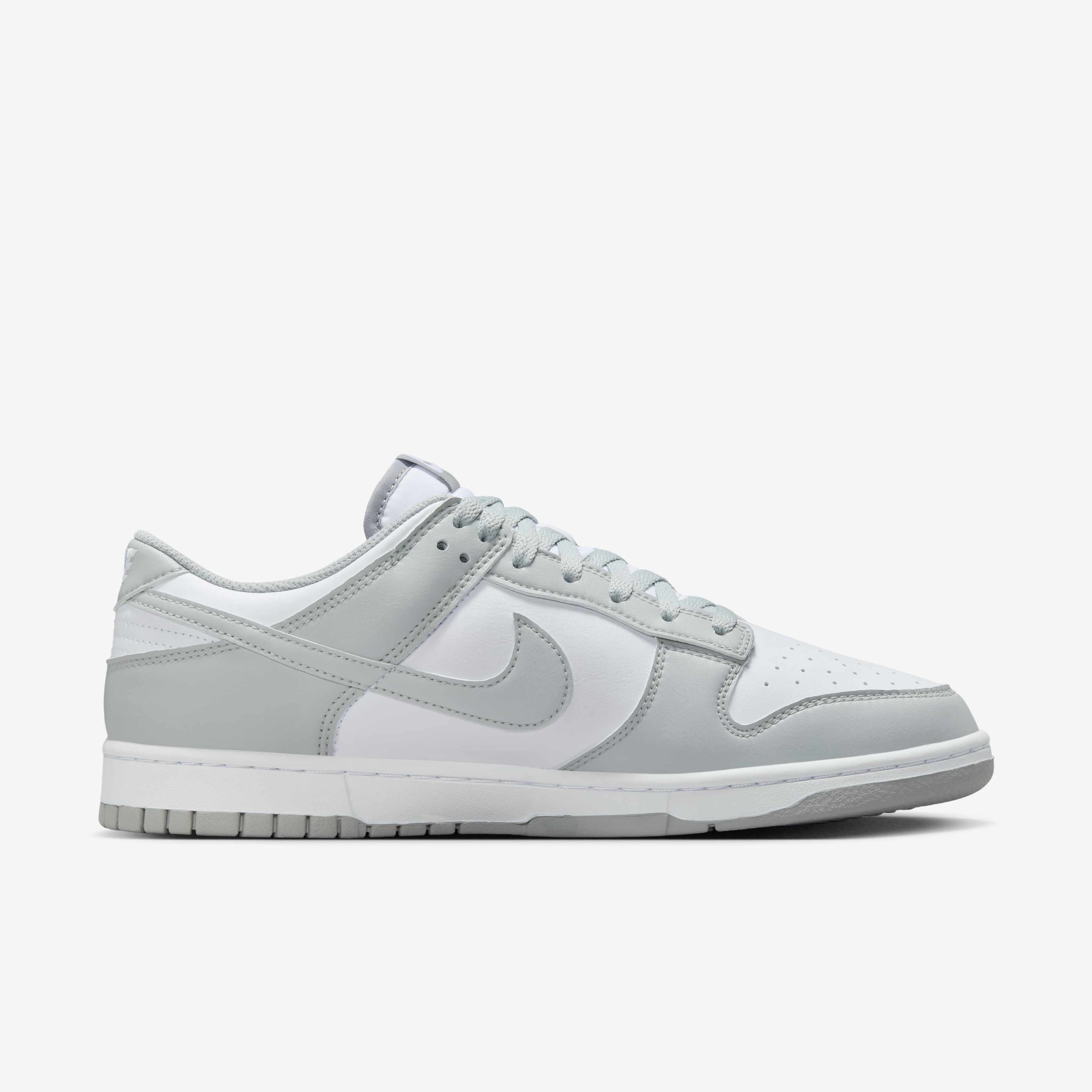 Nike Dunk Low Retro image number 2