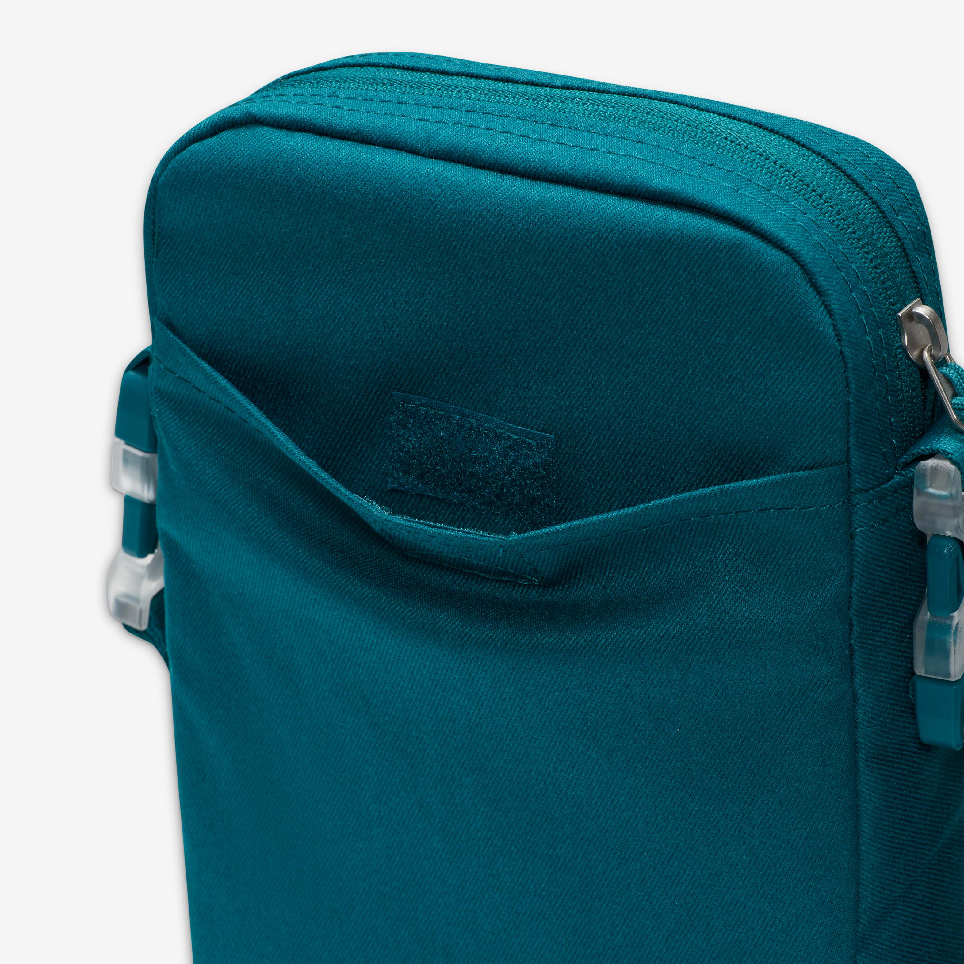 Nike Premium image number 7