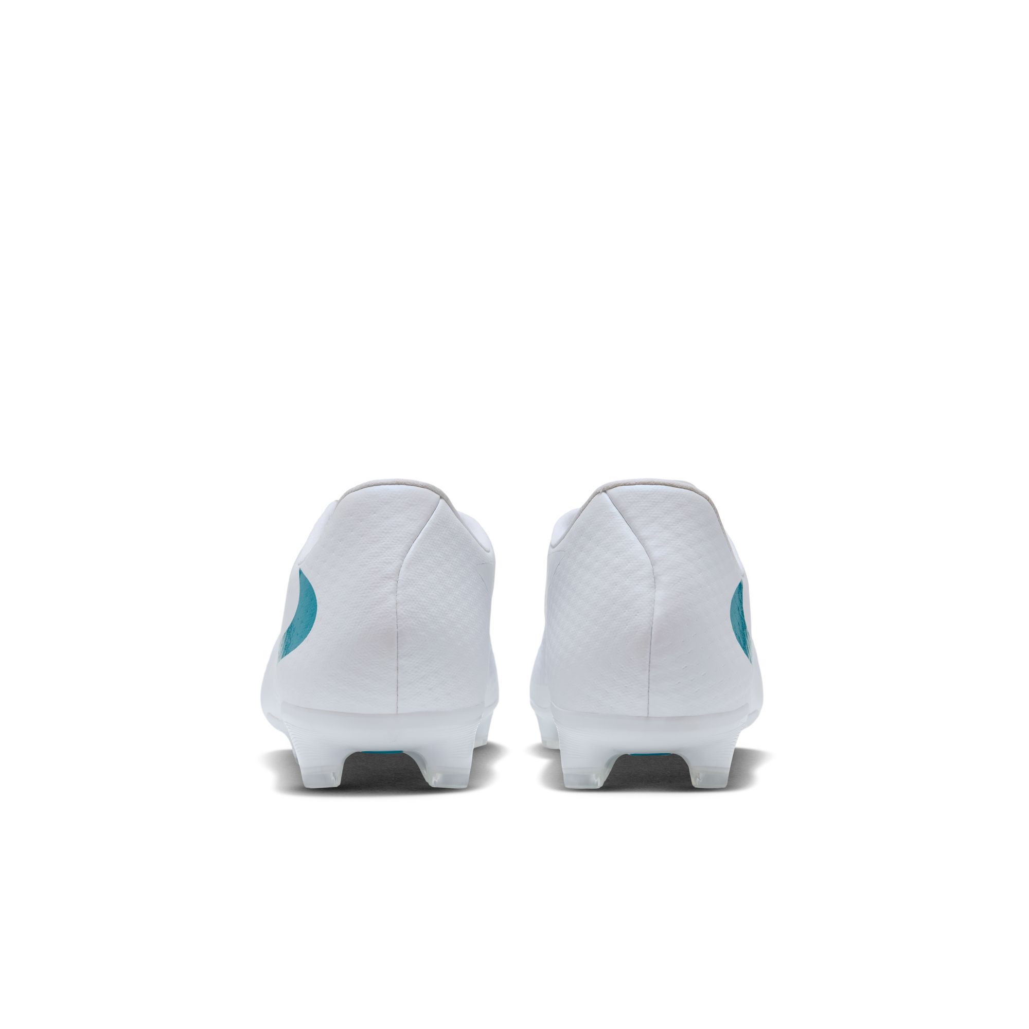 Nike Phantom 6 Low Academy image number 1