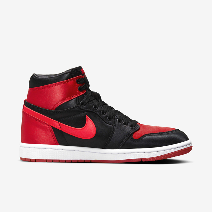 Air Jordan 1 High OG 'Satin Bred' image number 2 Air Jordan 1 High OG 'Satin Bred' image number 2