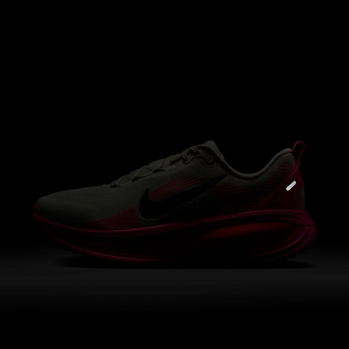 Nike Vomero 18 image number 9 Nike Vomero 18 image number 9