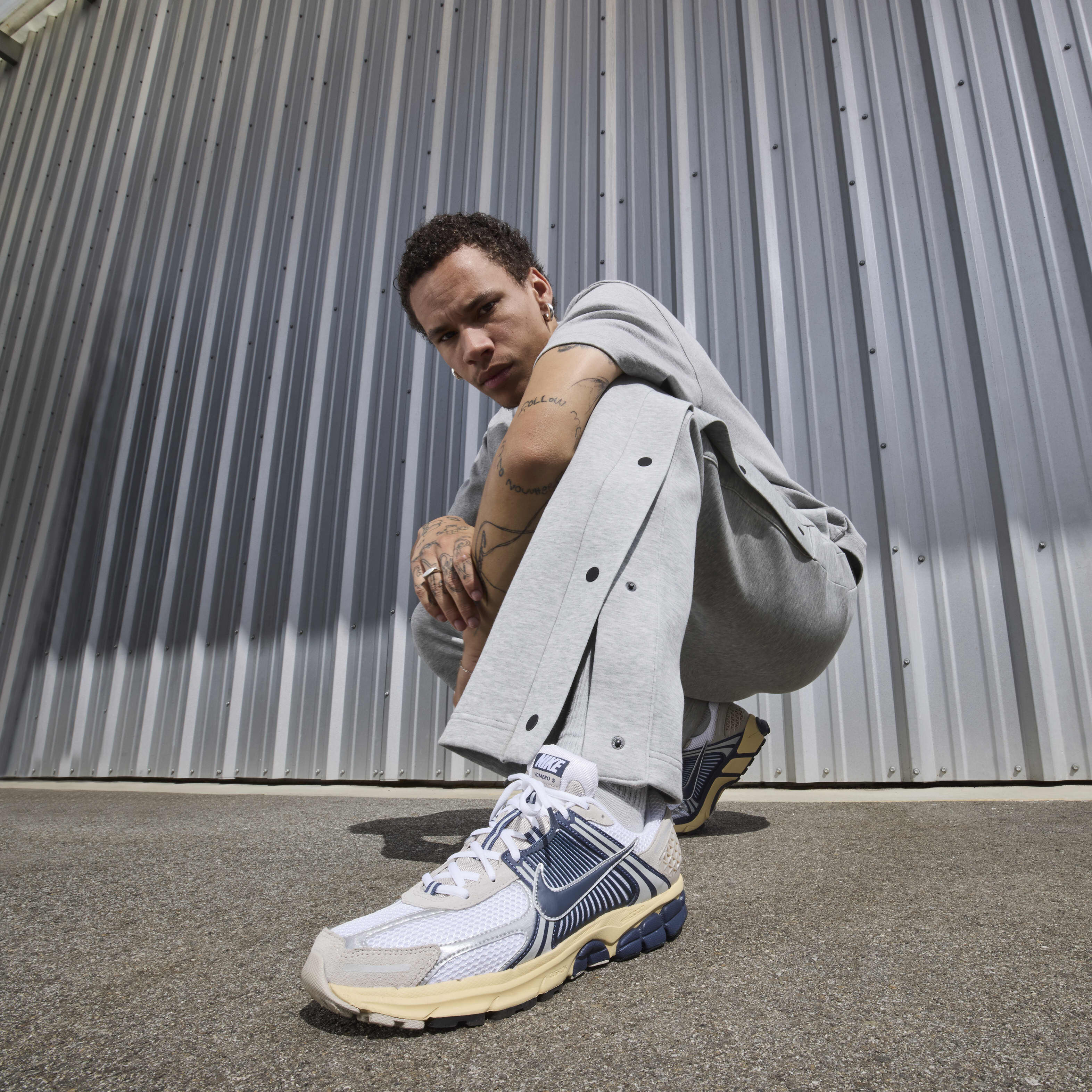 Nike Zoom Vomero 5 image number 13