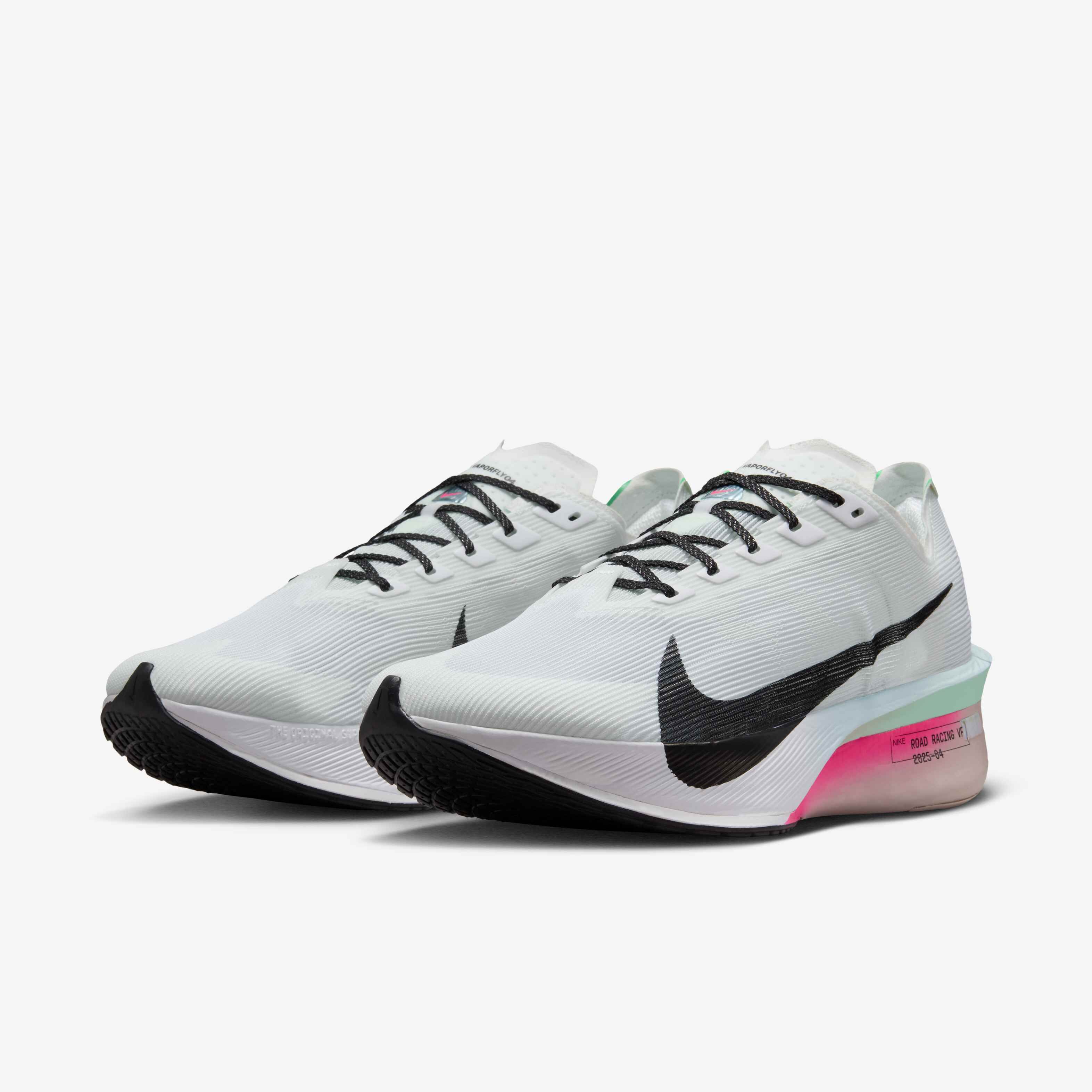 Nike Vaporfly 4 image number 4