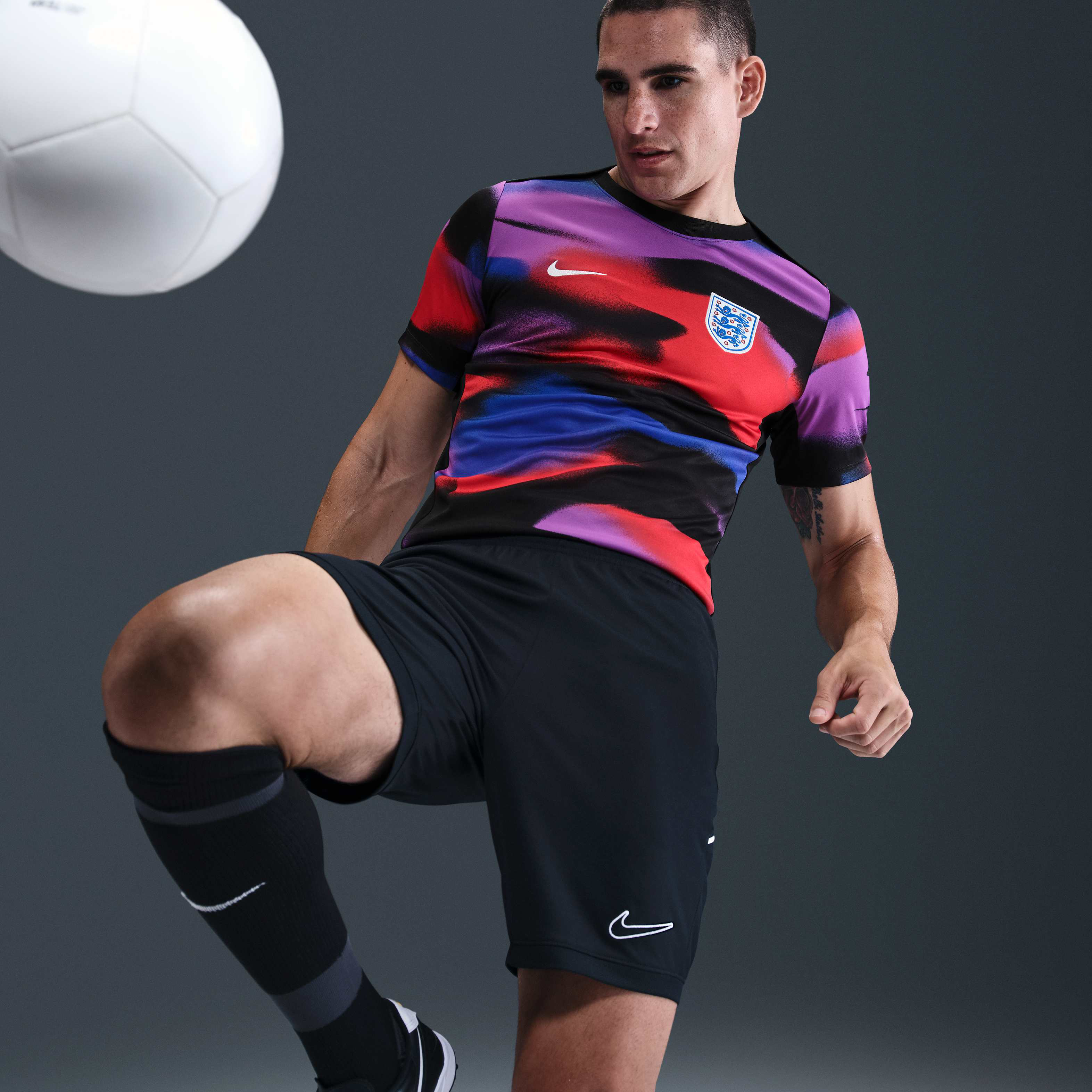 England Academy Pro image number 2