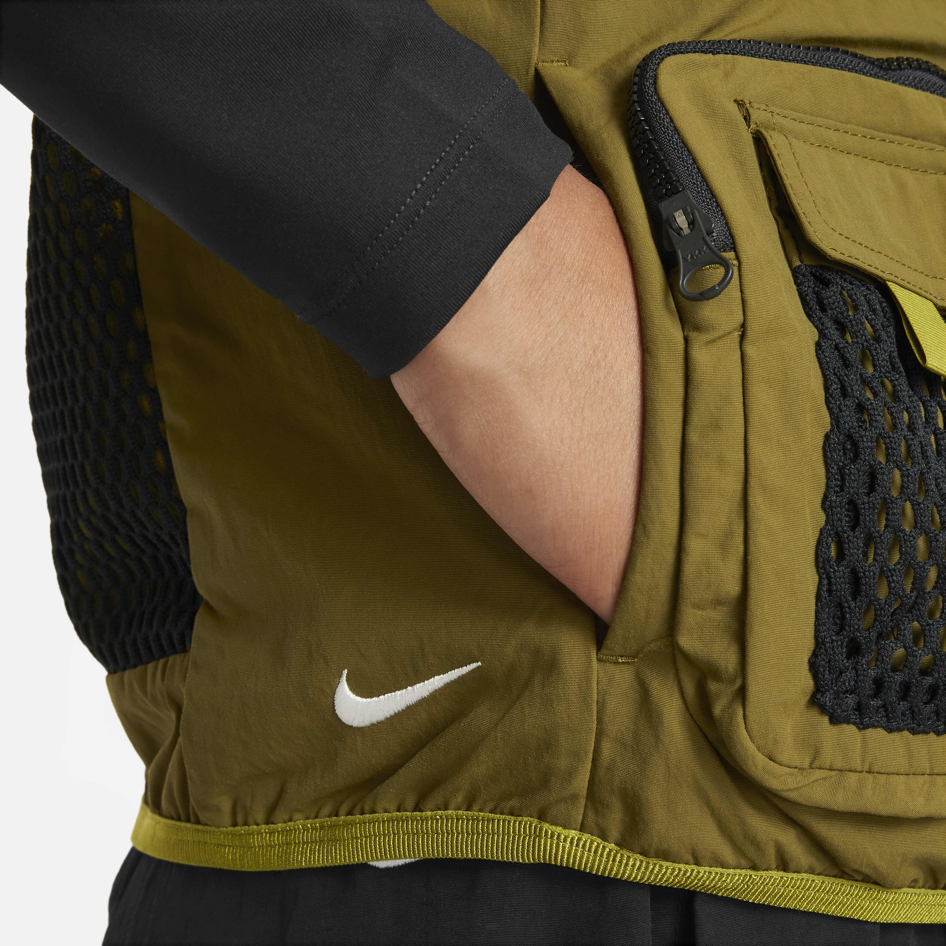 Nike ACG image number 4