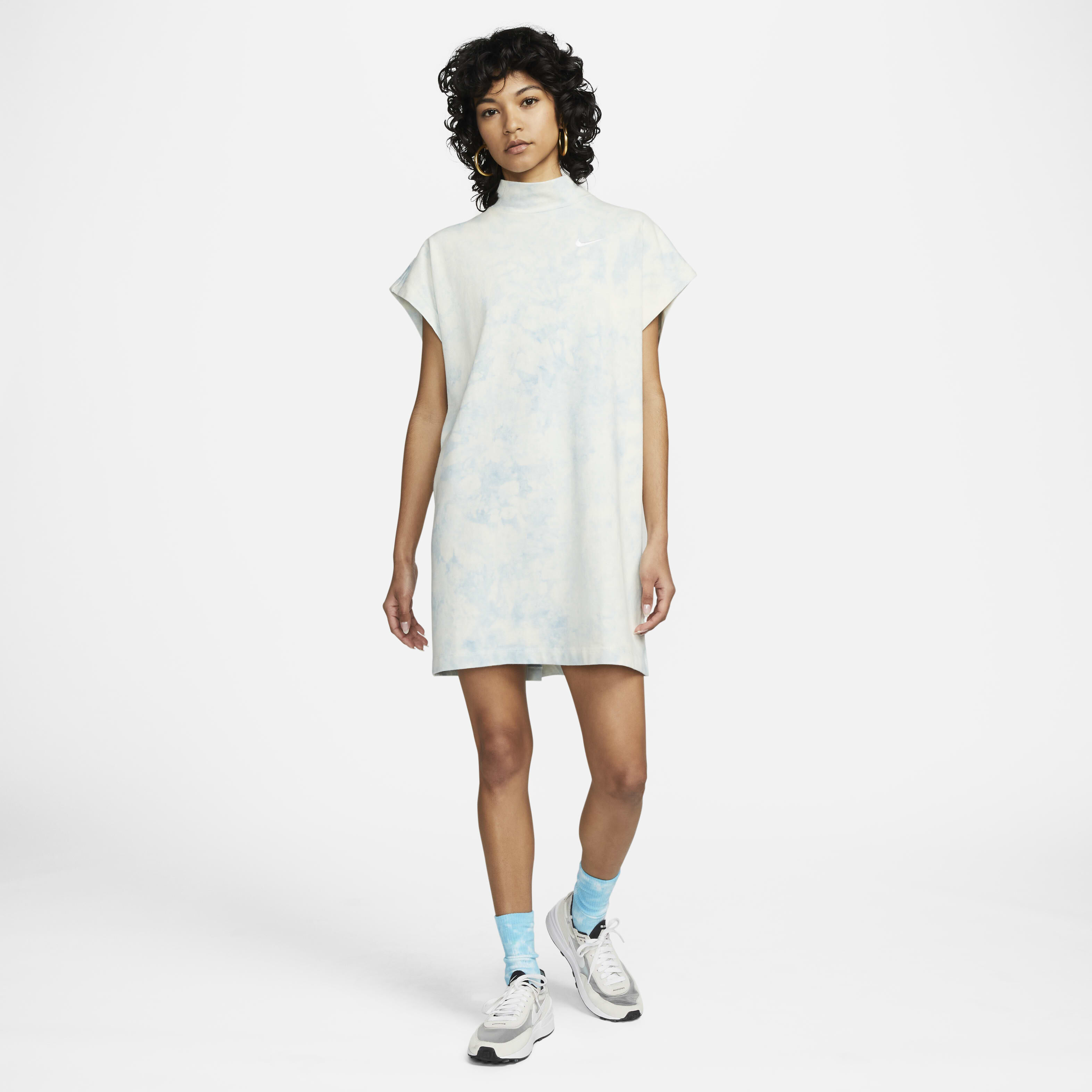 نايكي سبورتسوير image number 4