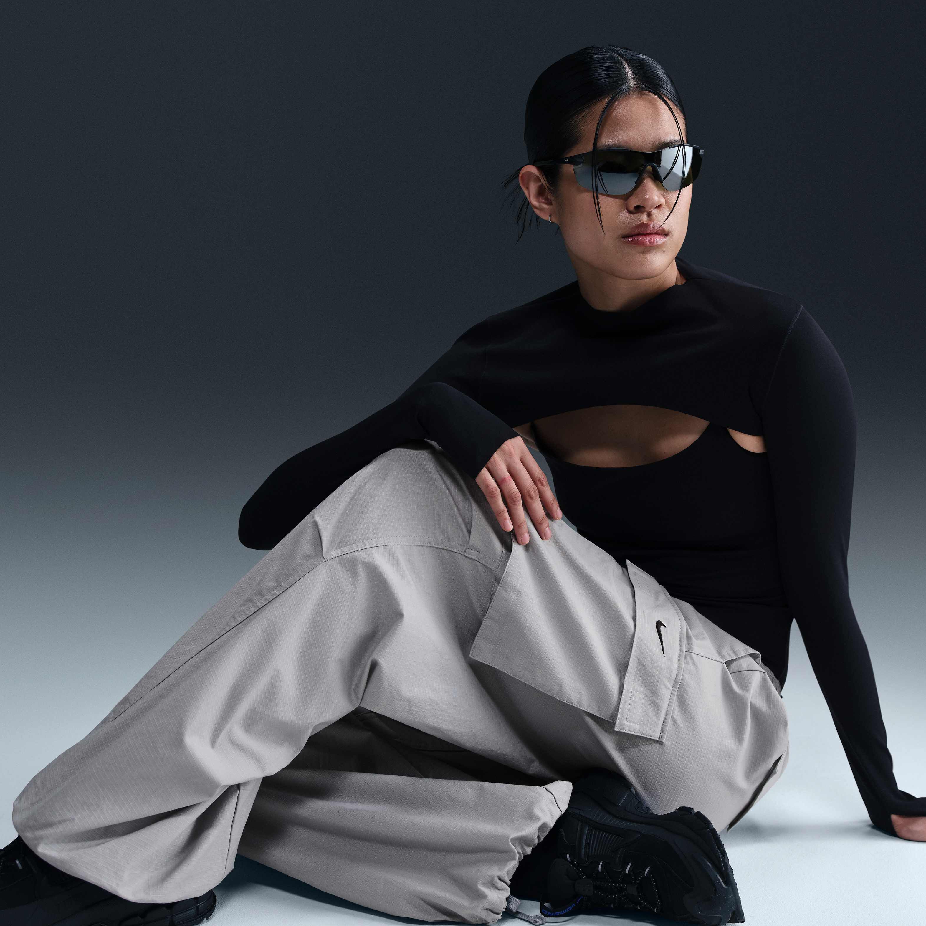 نايكي سبورتسوير ستريت image number 4