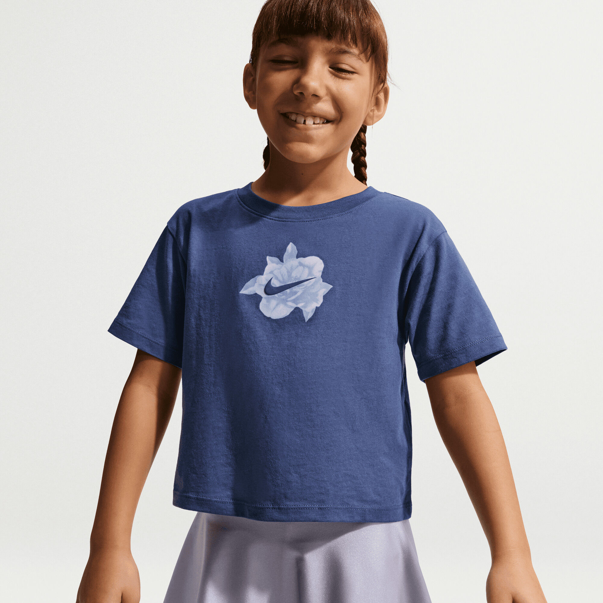 نايكي موف ويث نايتشر image number 6