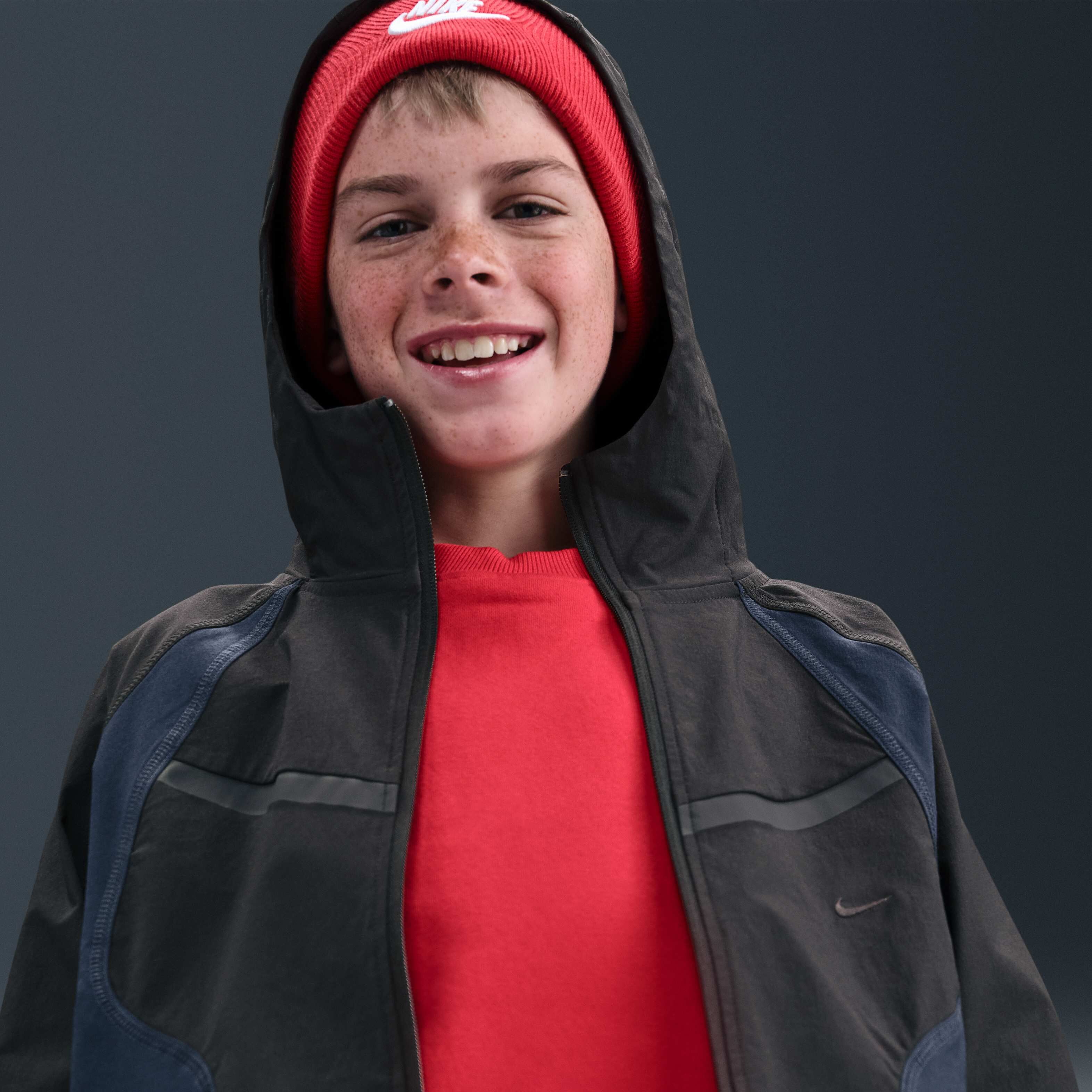 Nike Tech image number 4