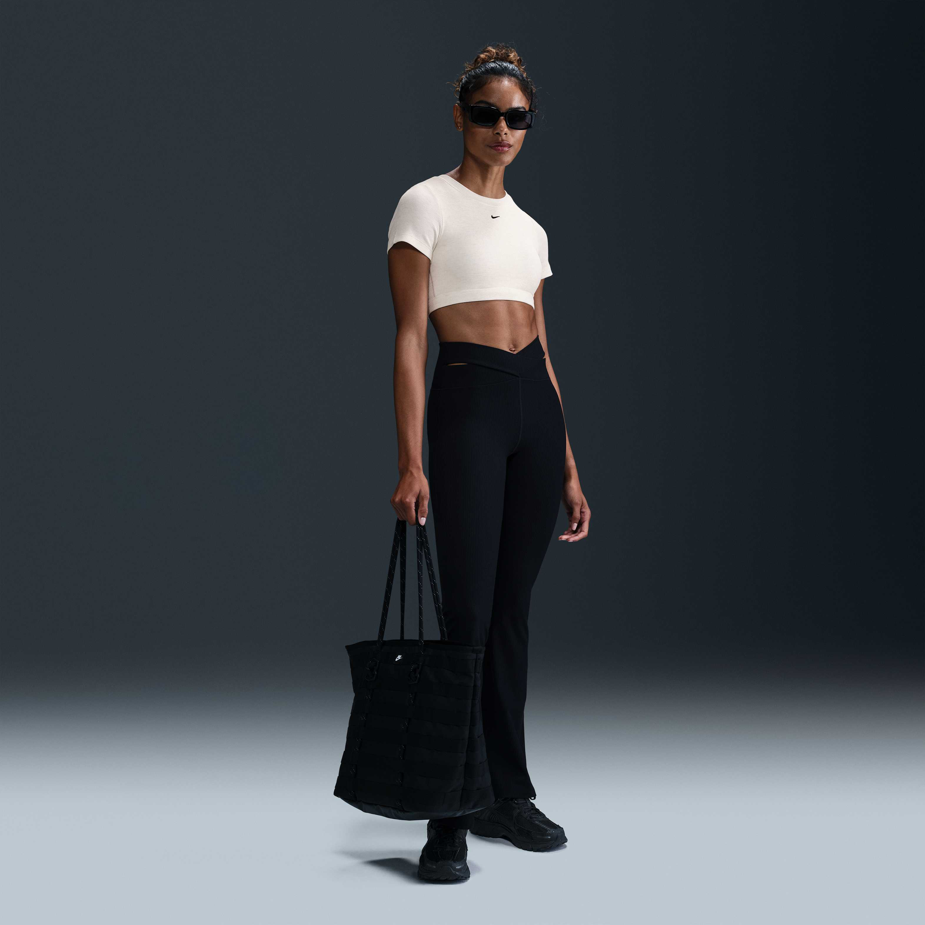 Nike Sportswear Classic image number 3