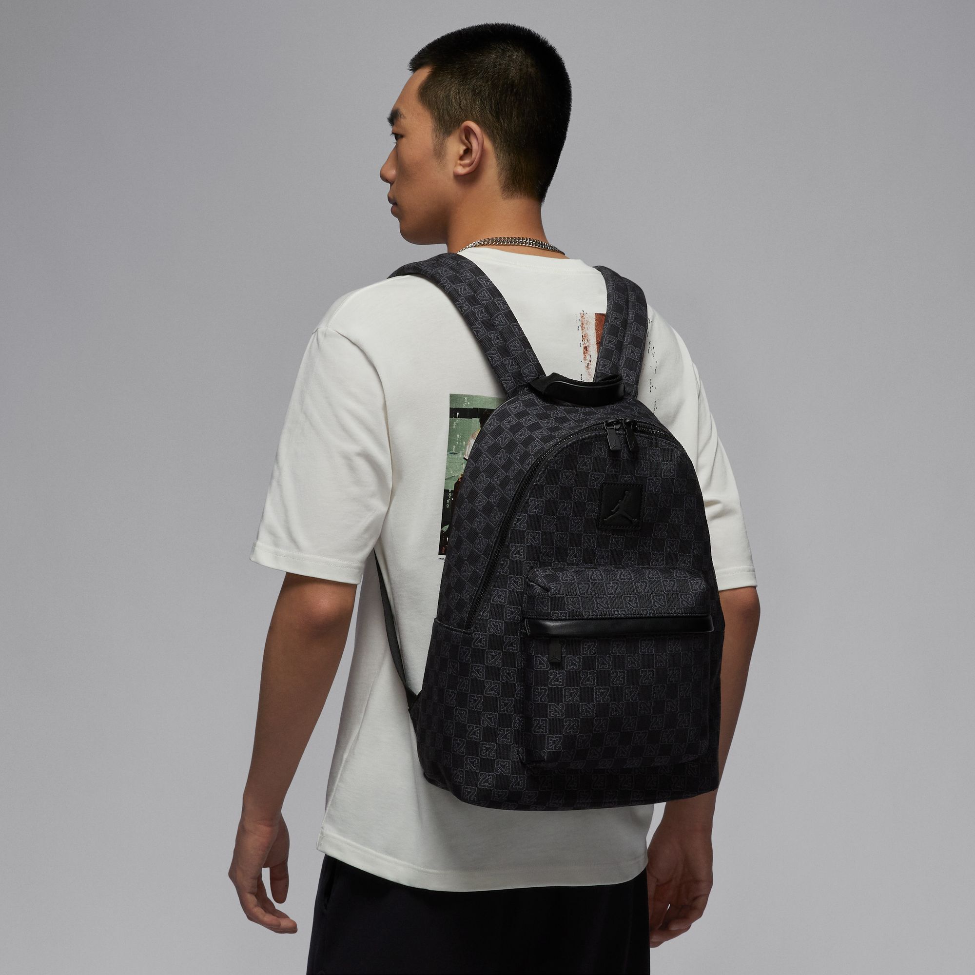 Jordan バックパック ブラック 20L Buy Jordan Monogram Backpack Backpack (20L) - Black/Black