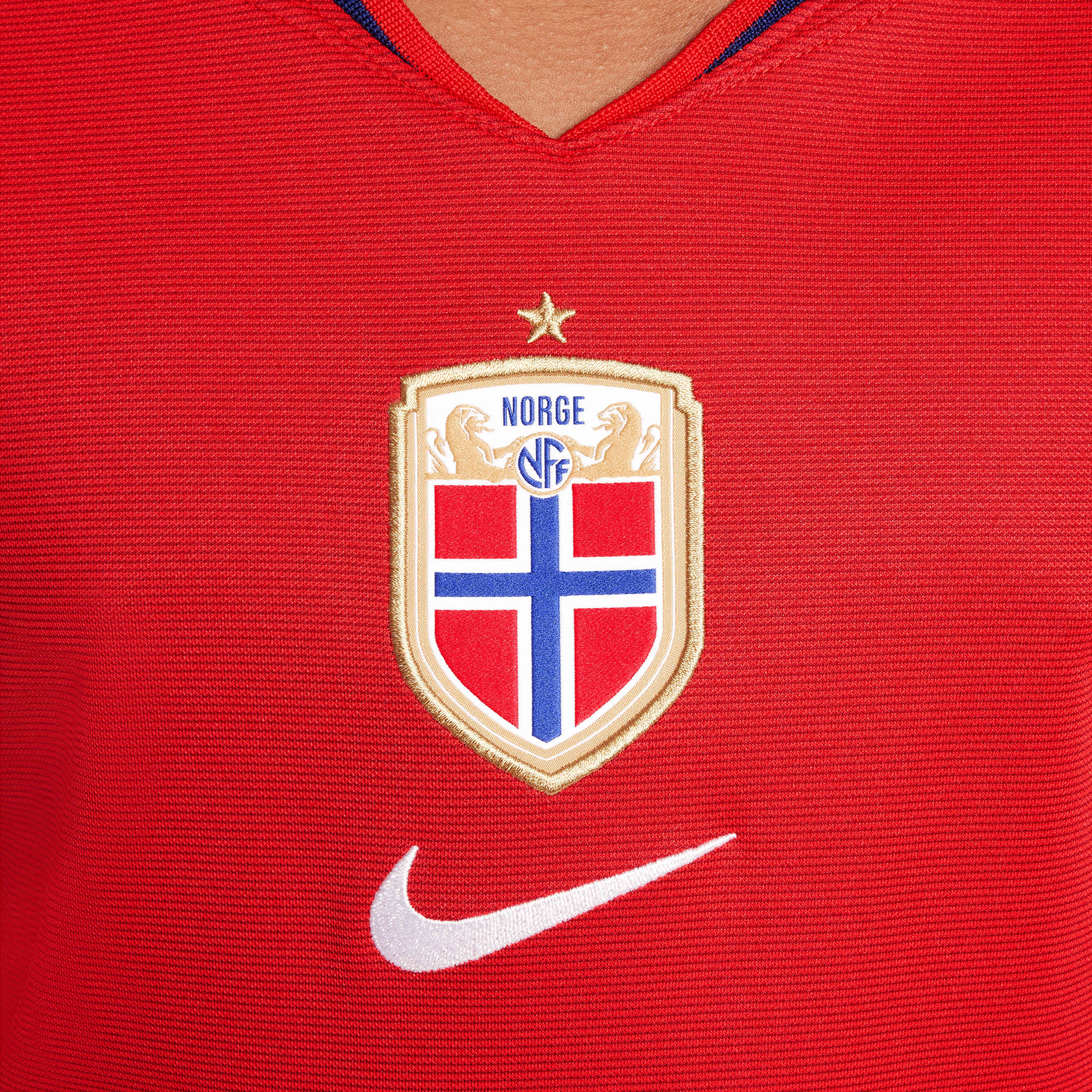 Norway 2025 Stadium Home (Women's Team) image number 3