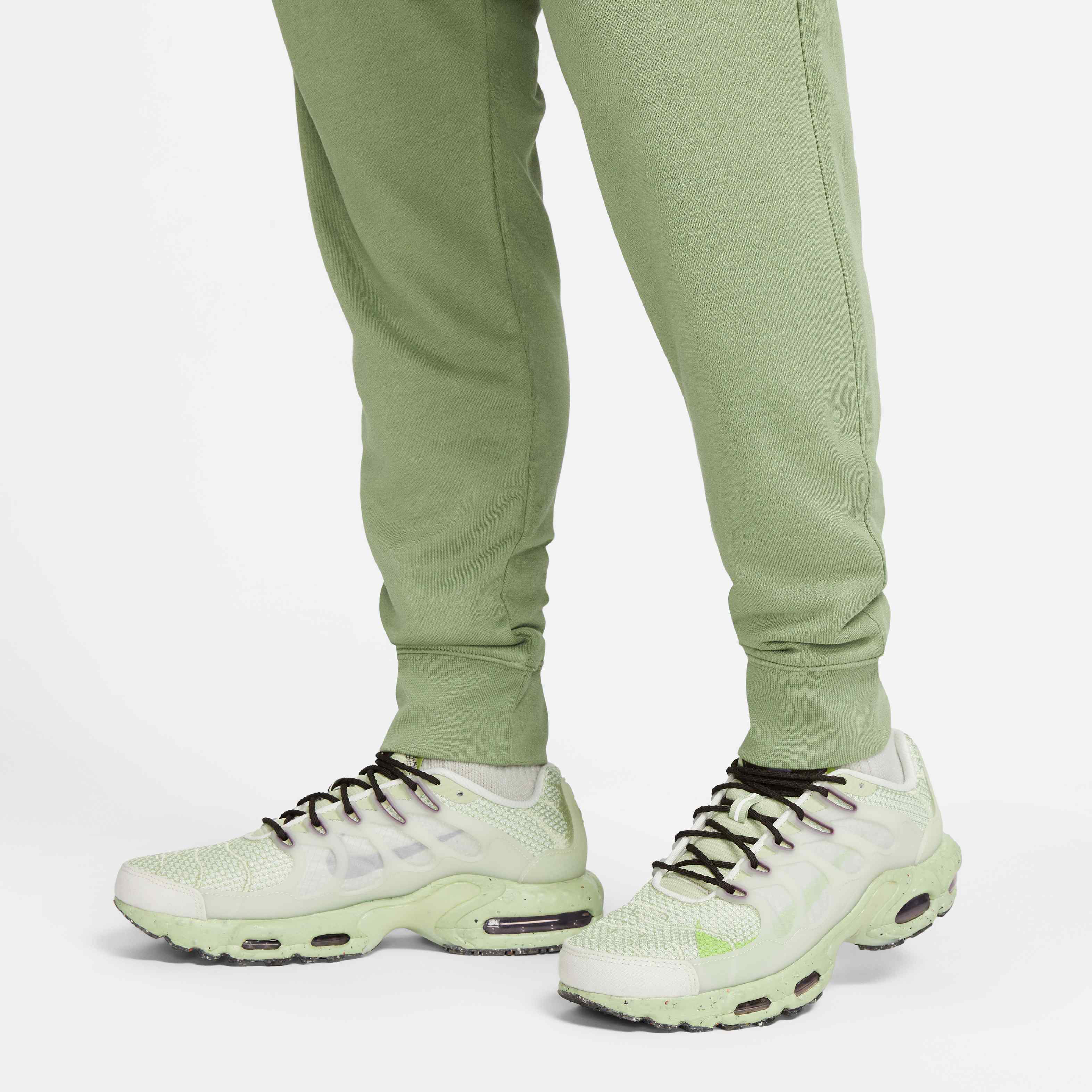 نايكي سبورتسوير كلوب image number 5