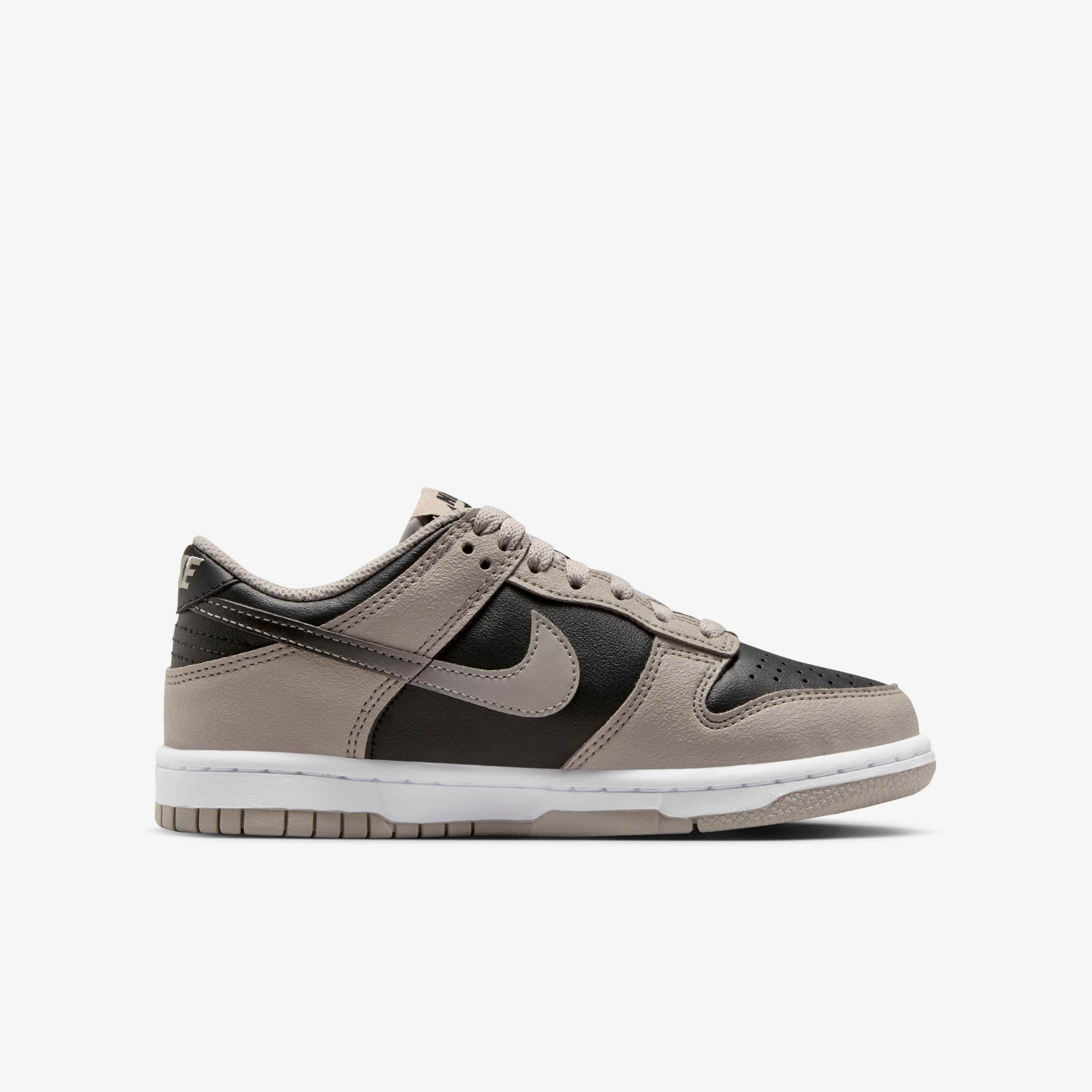 Nike Dunk Low image number 2
