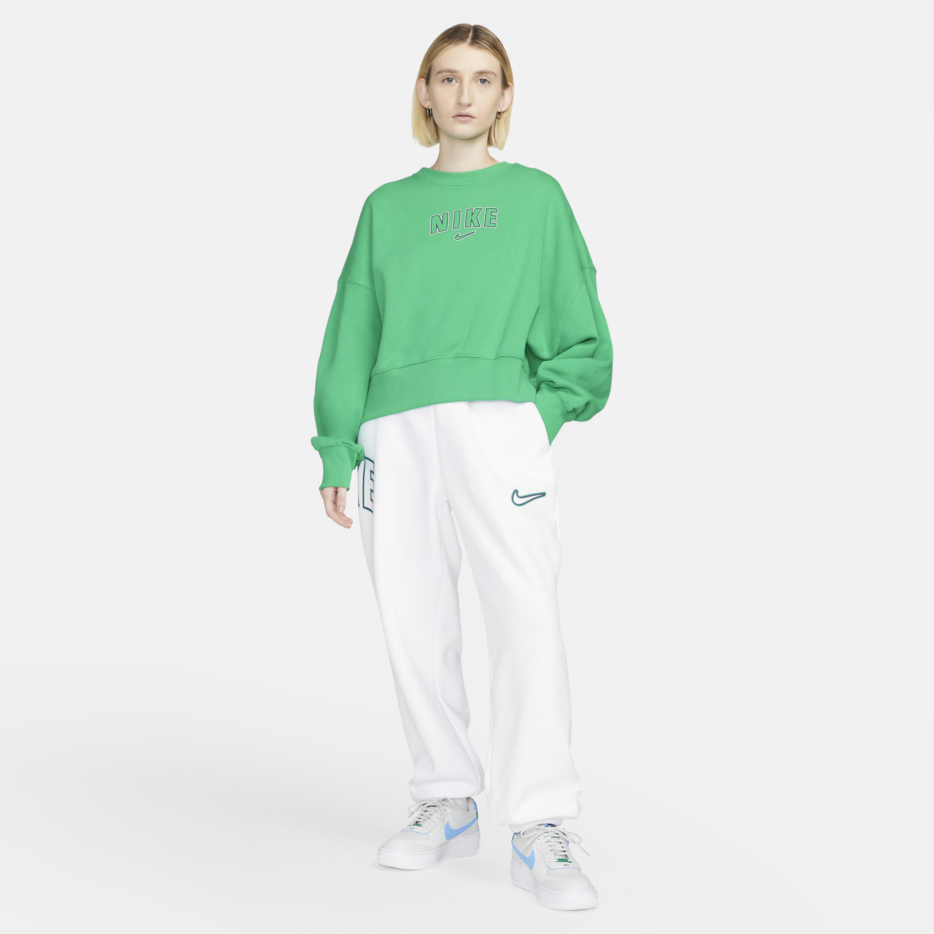 نايكي سبورتسوير فينيكس فليس image number 3