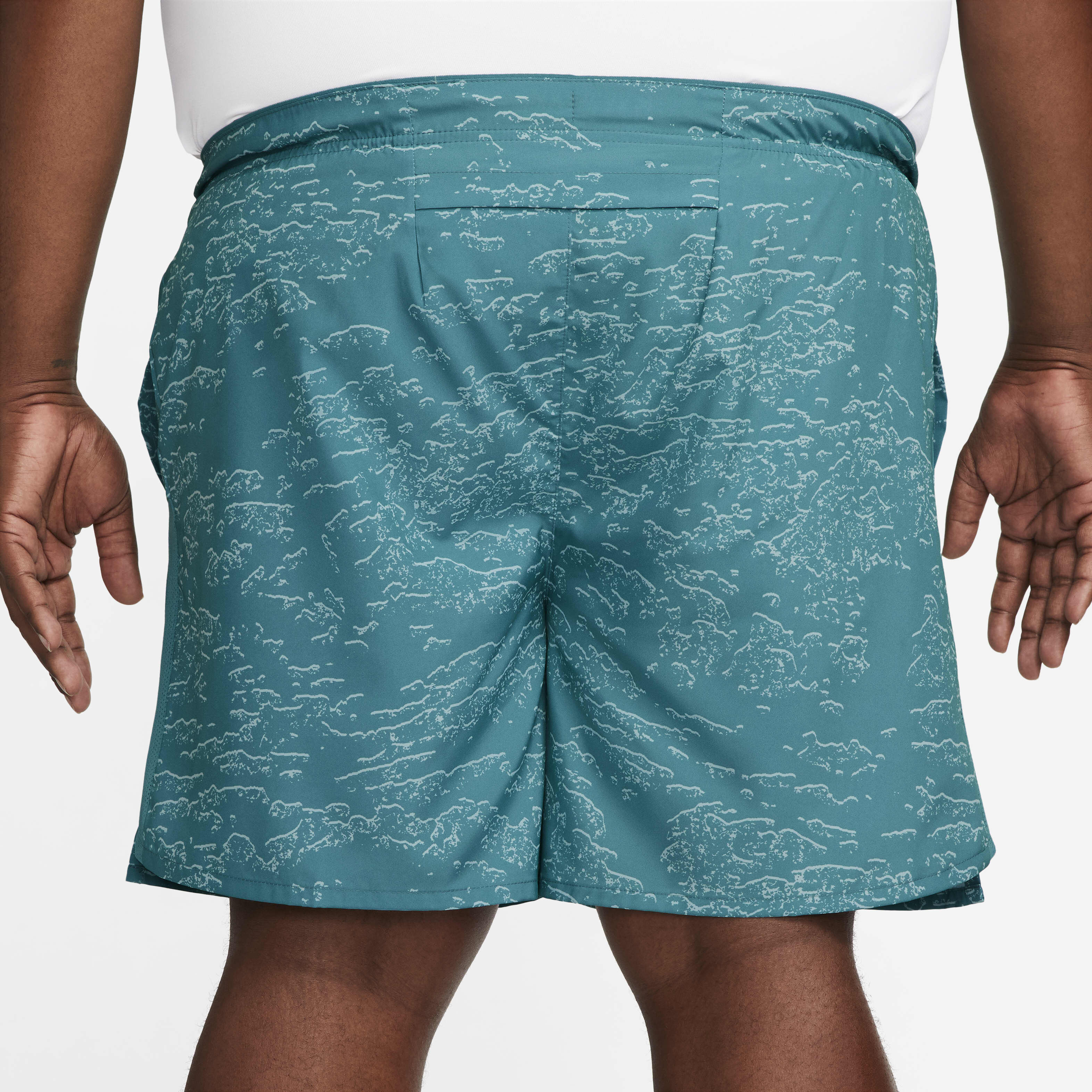 Nike Dri-FIT Run Division Challenger image number 11