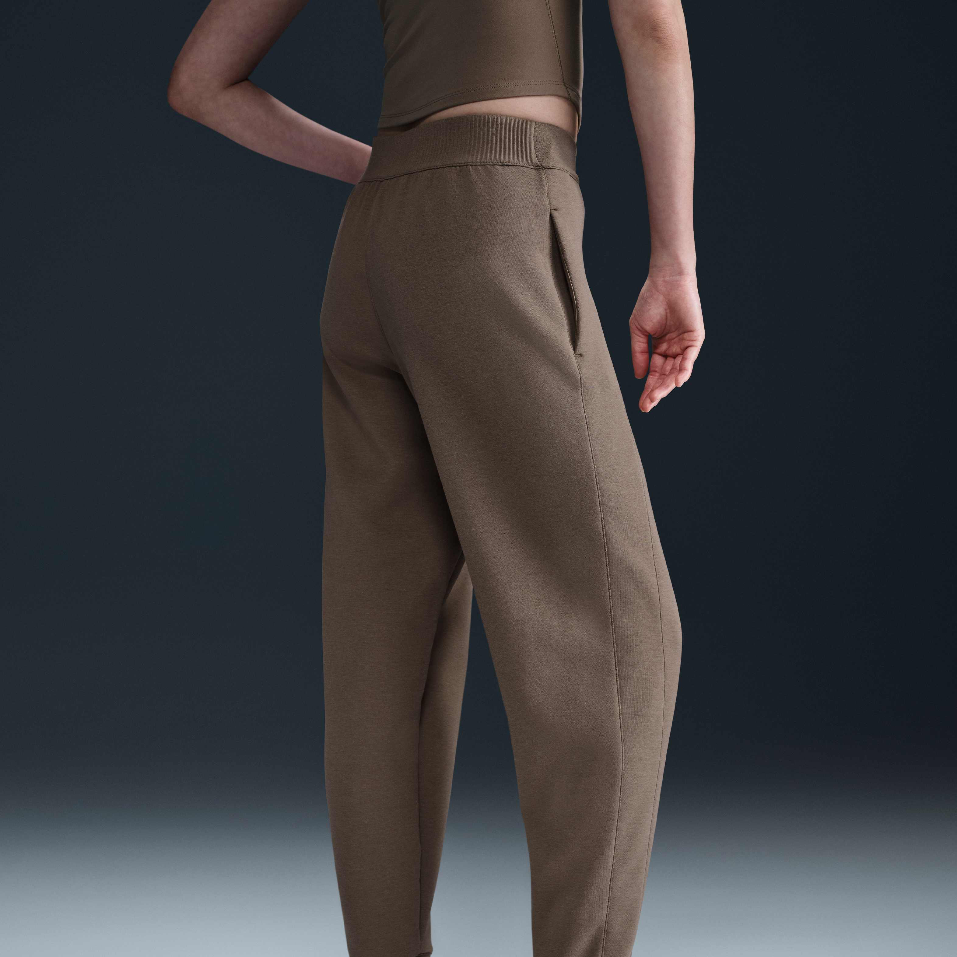 Nike 24.7 ImpossiblySoft image number 2