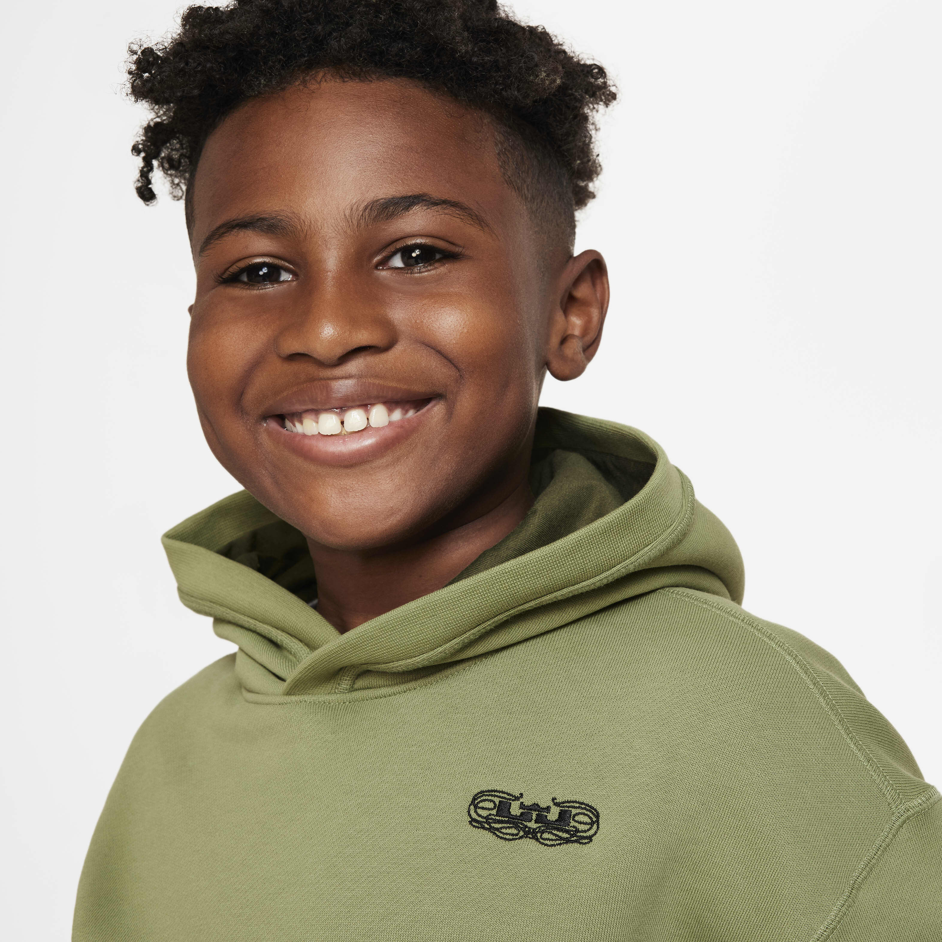 LeBron image number 2