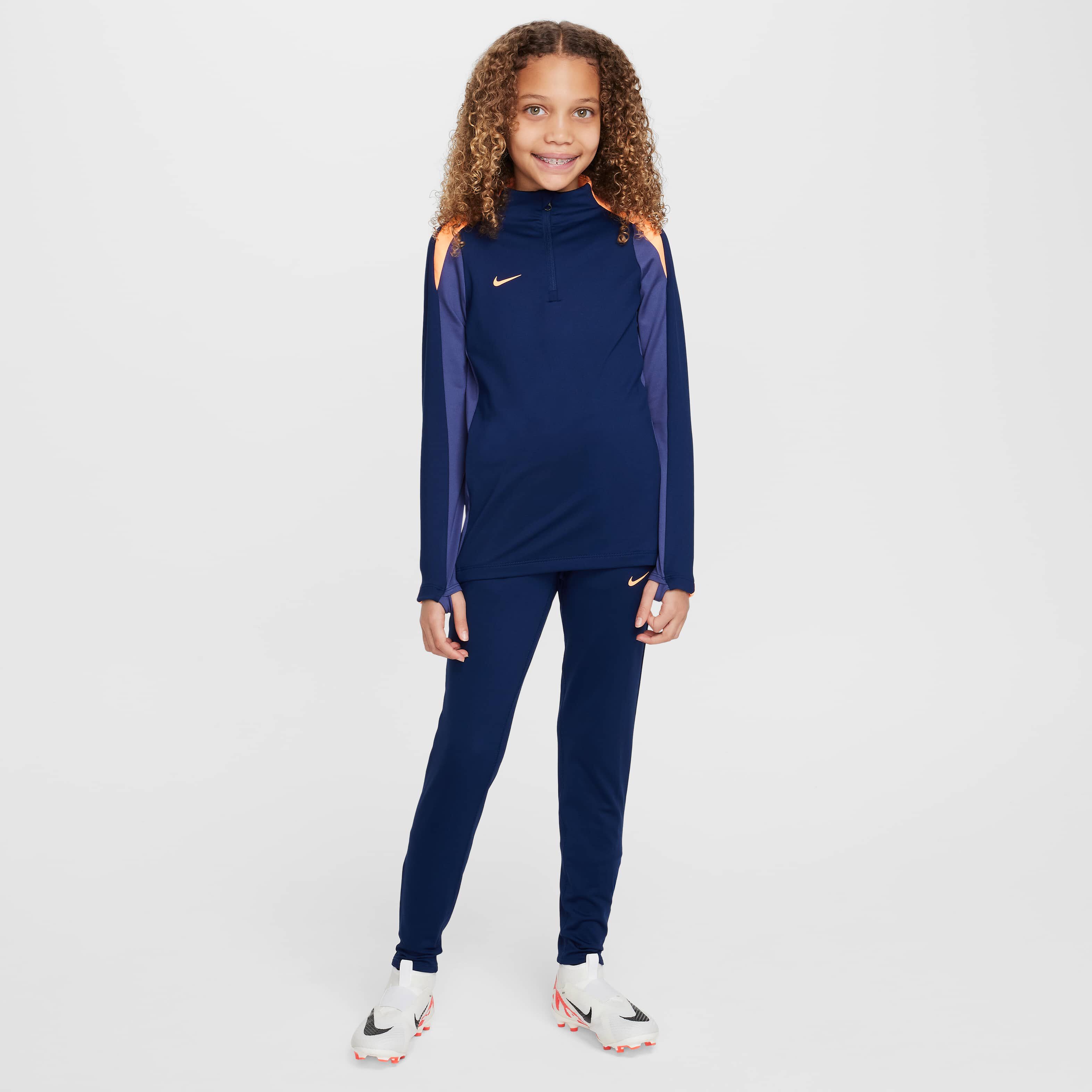 Nike Dri-FIT Strike image number 6